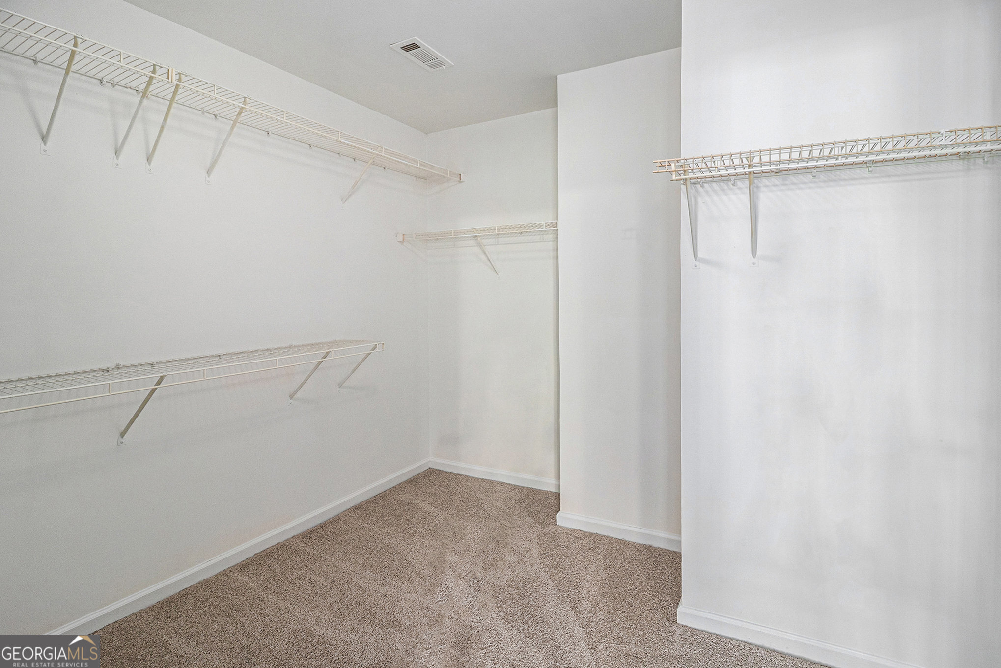 205 Stone Ridge Way Property Photo 24