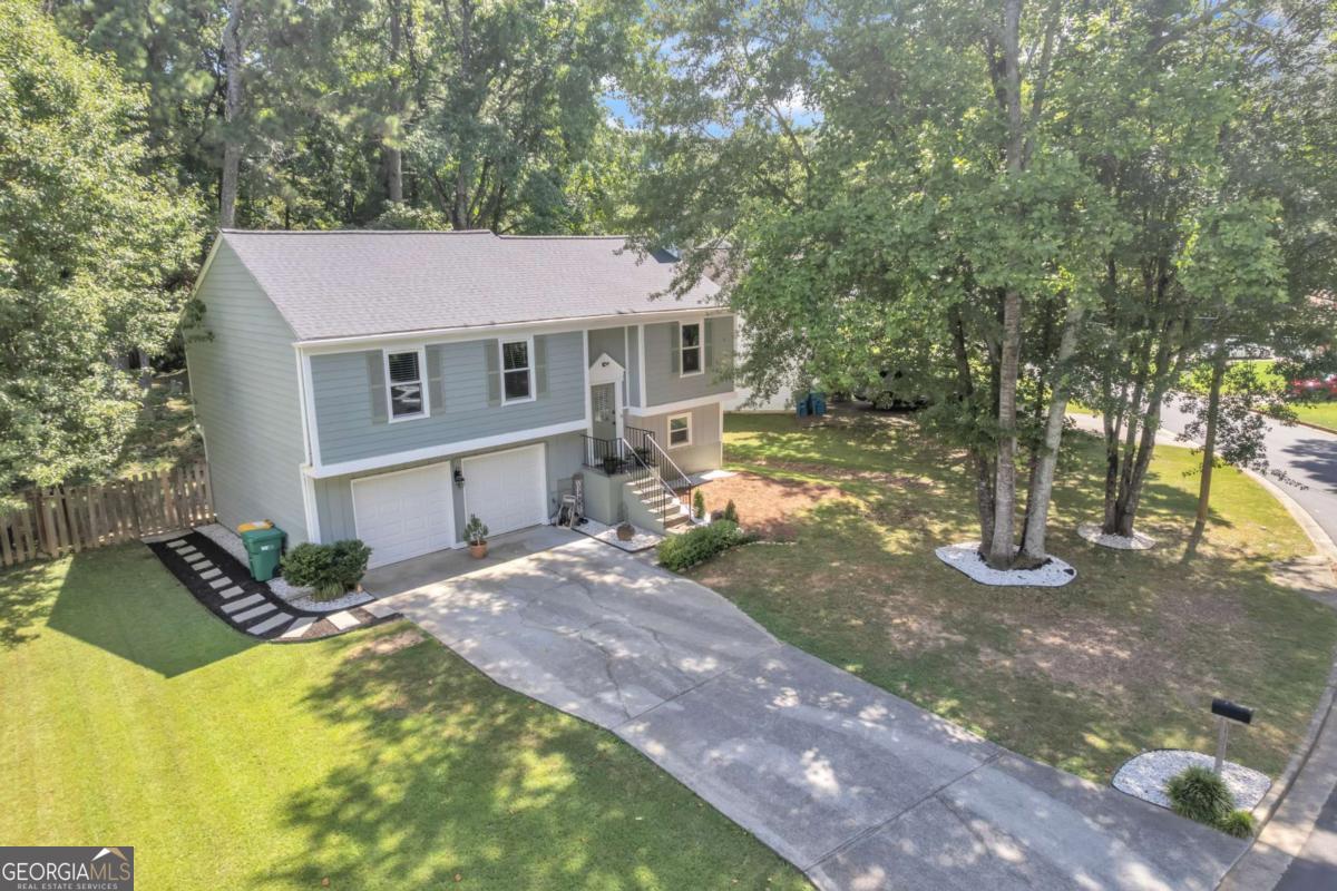 11235 Bramshill Drive Property Photo 1