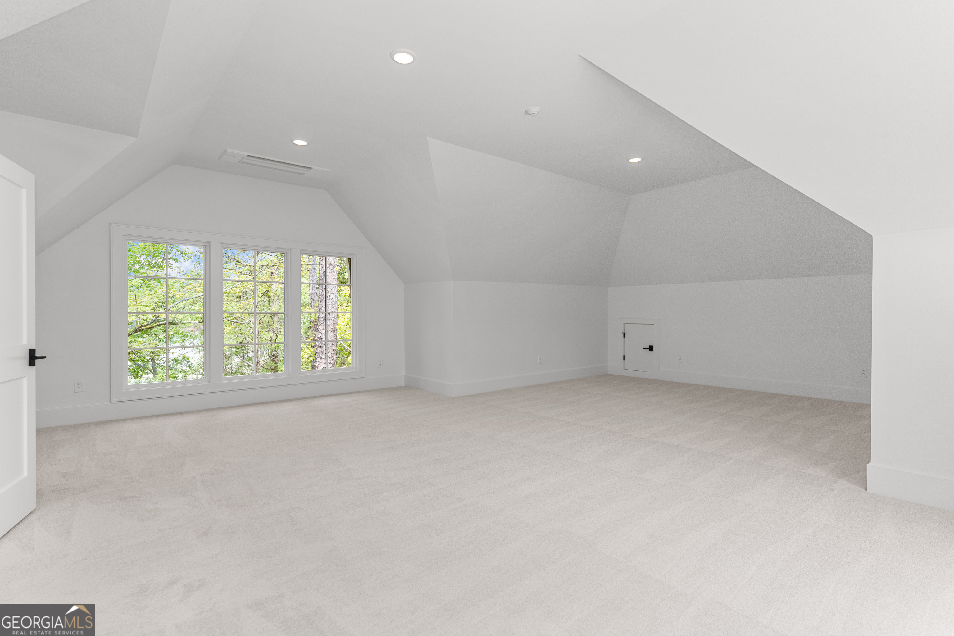1221 Broadpoint Drive Property Photo 33