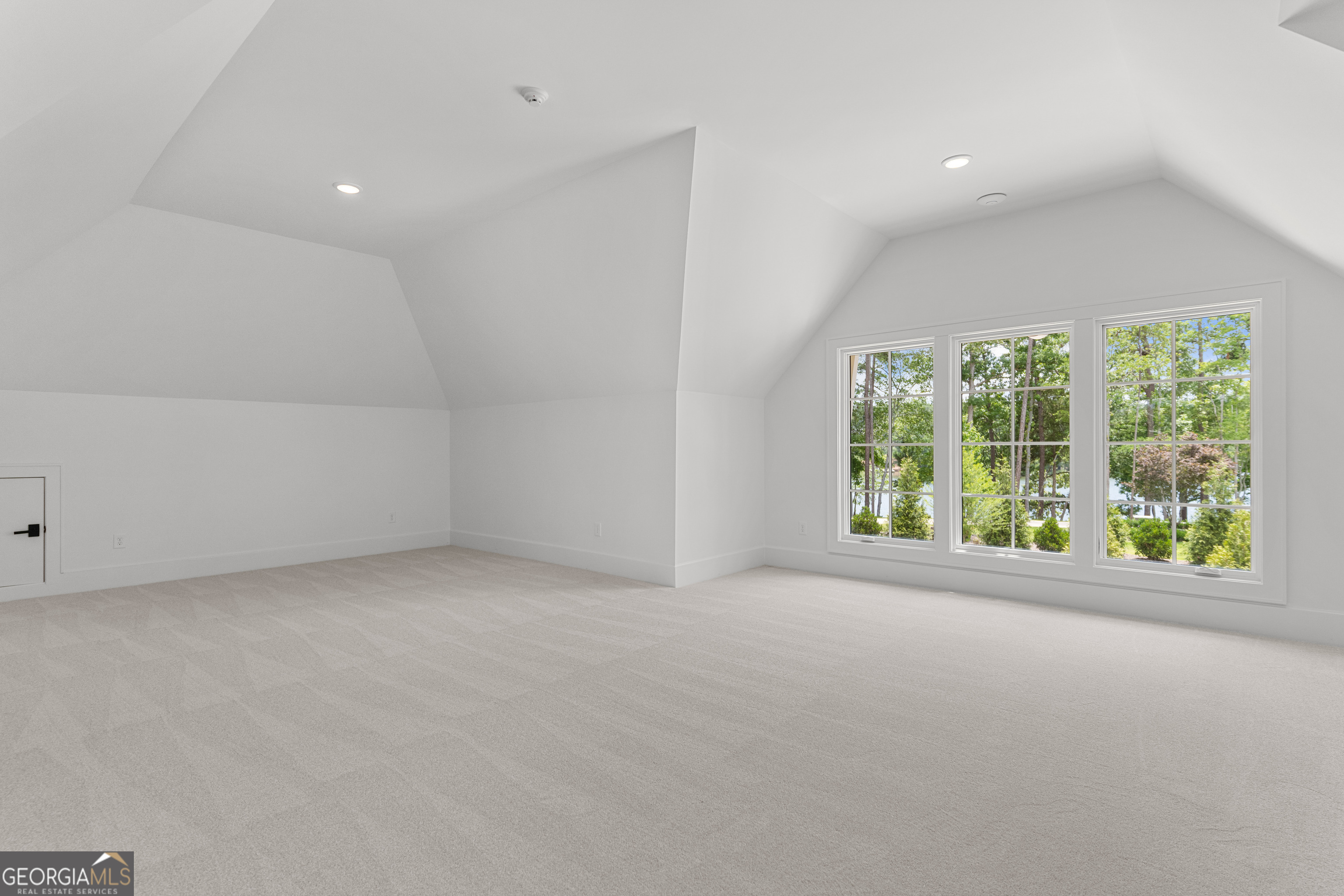 1221 Broadpoint Drive Property Photo 34