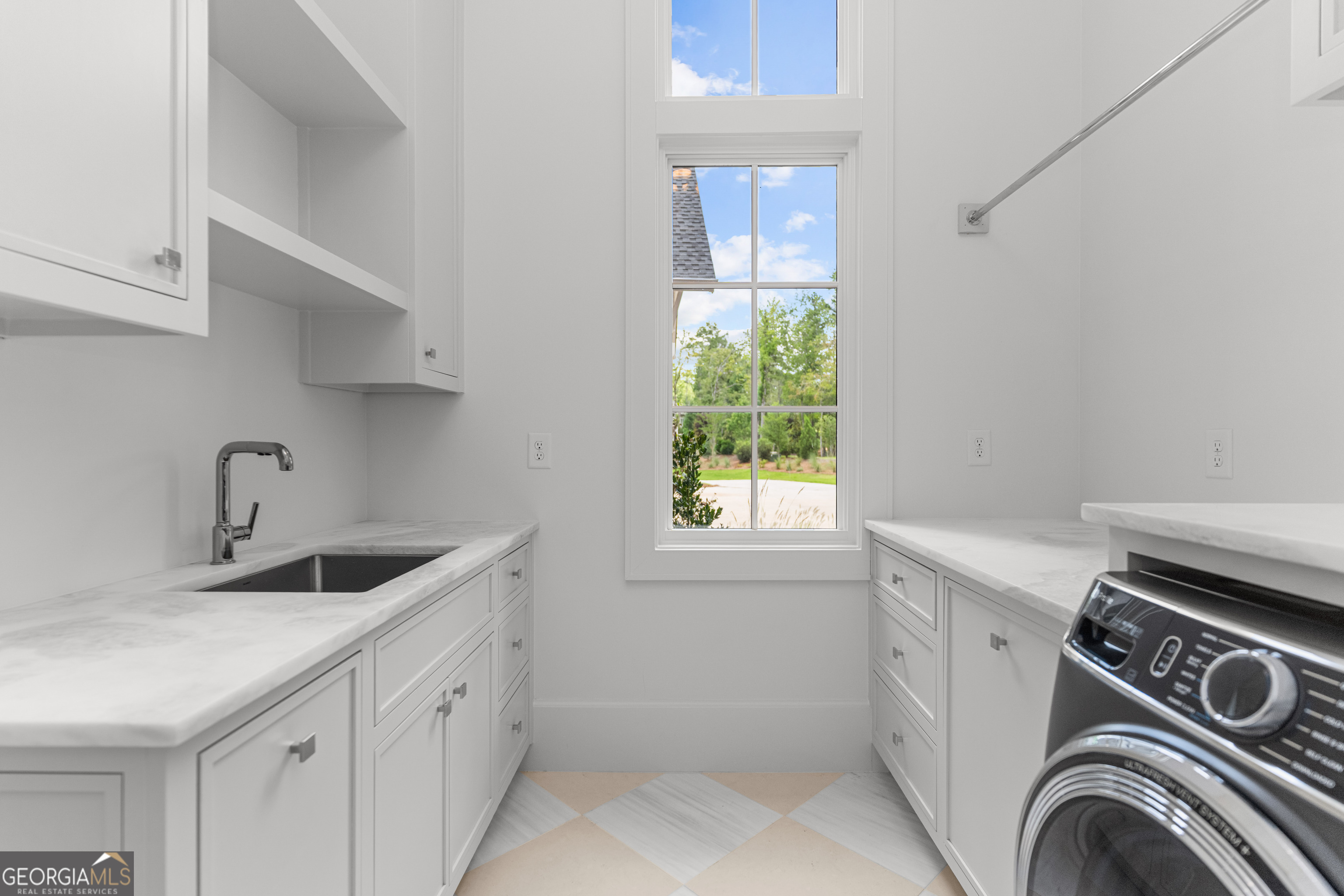 1221 Broadpoint Drive Property Photo 38