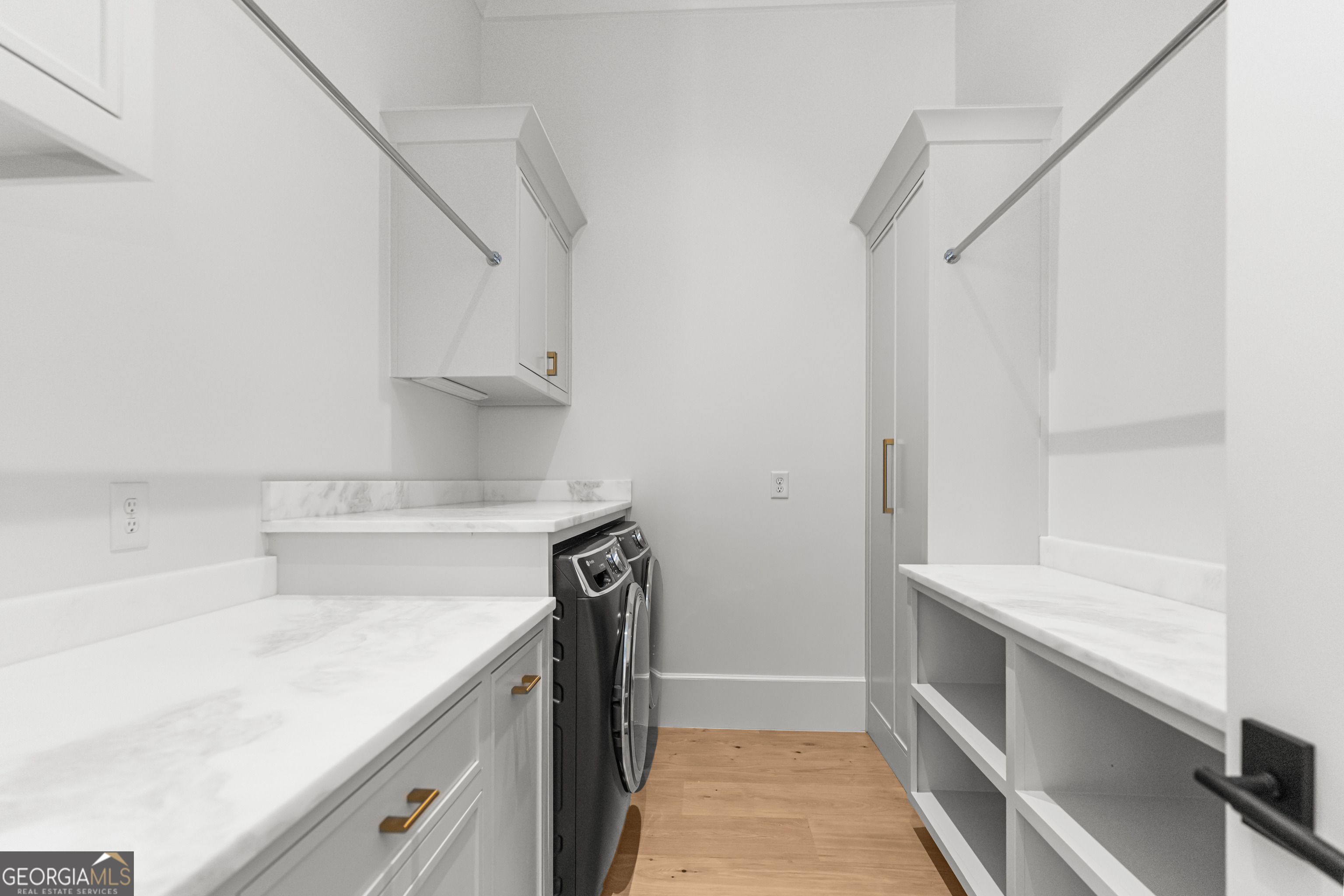 1221 Broadpoint Drive Property Photo 48