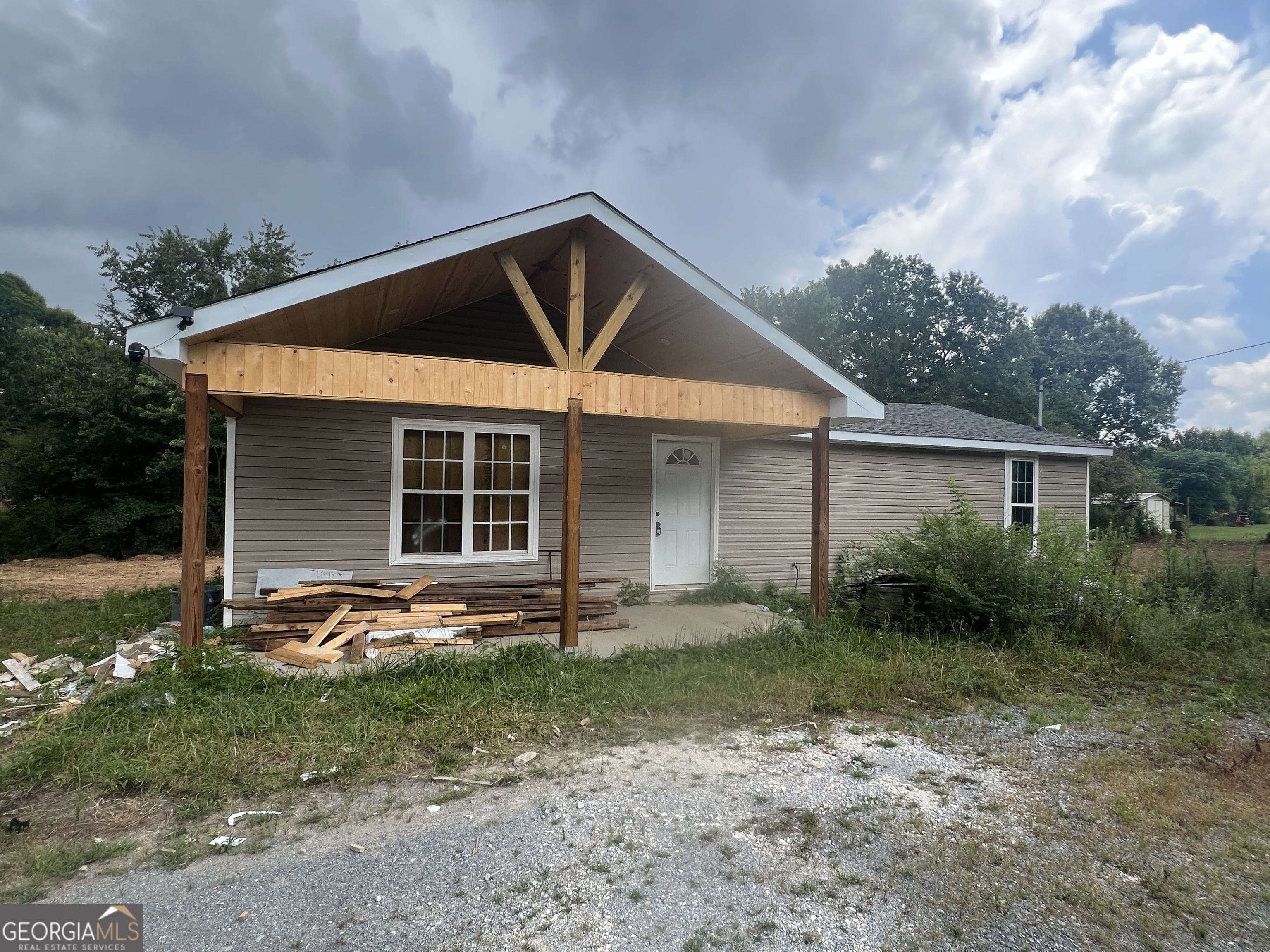 332 Old Calhoun Road SW