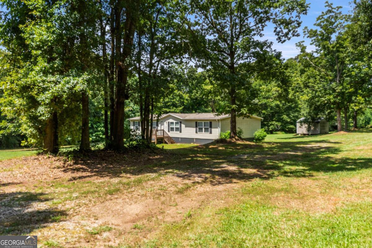 911 Lord Road Property Photo 1