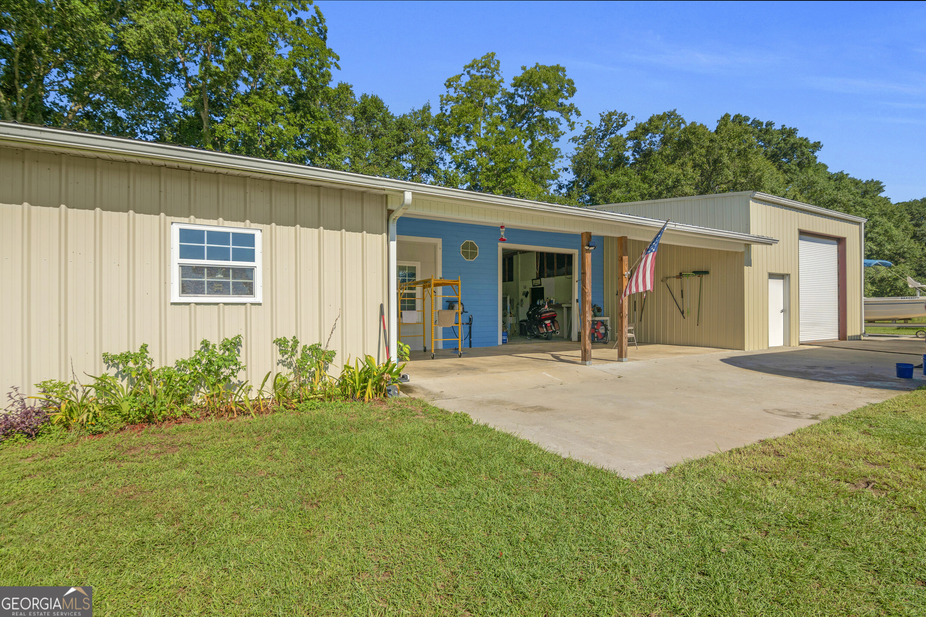 3202 Wards Church Road Property Photo 1