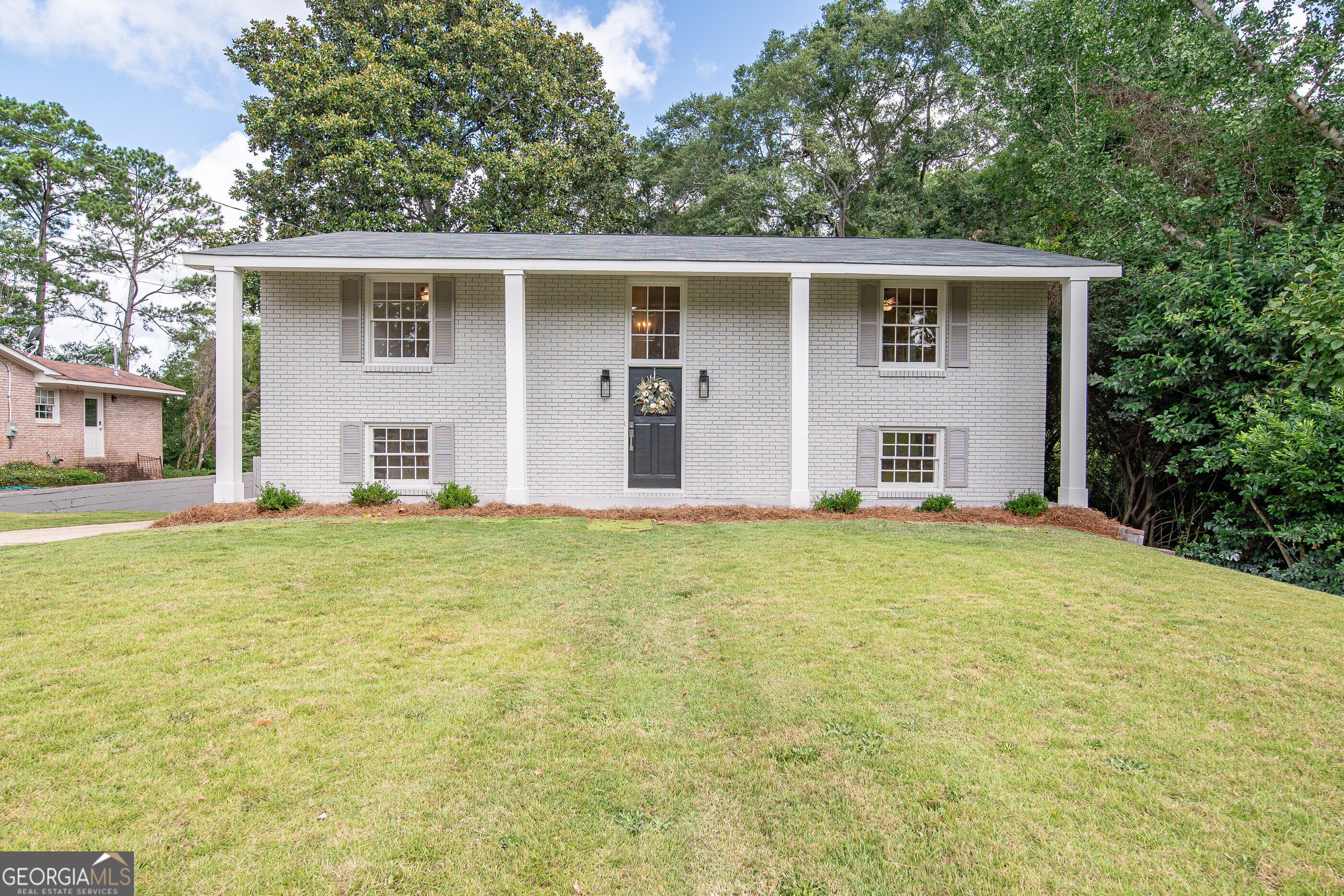 3337 Coweta Drive Property Photo 1