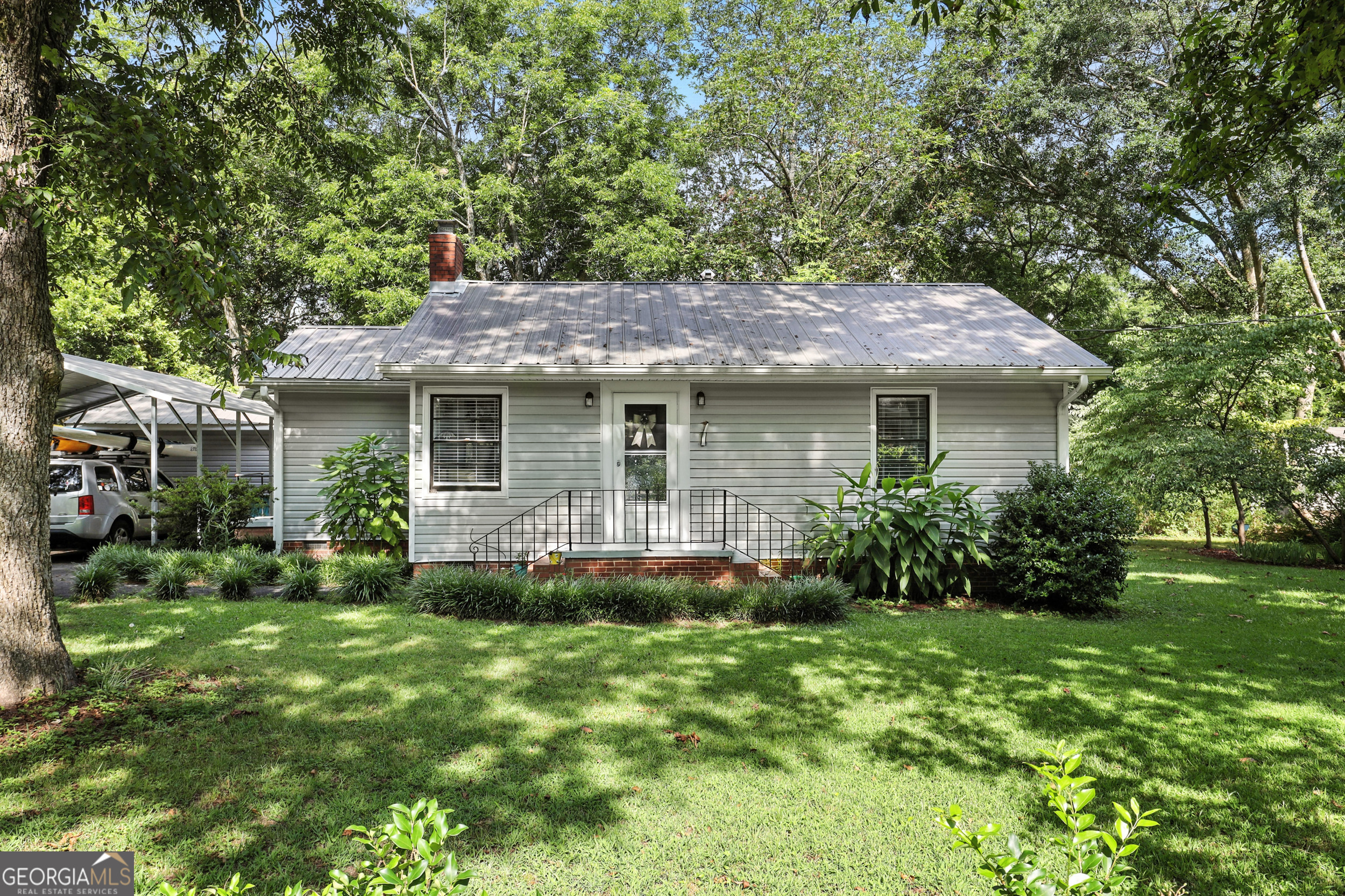 33 Johnson Street Property Photo 1