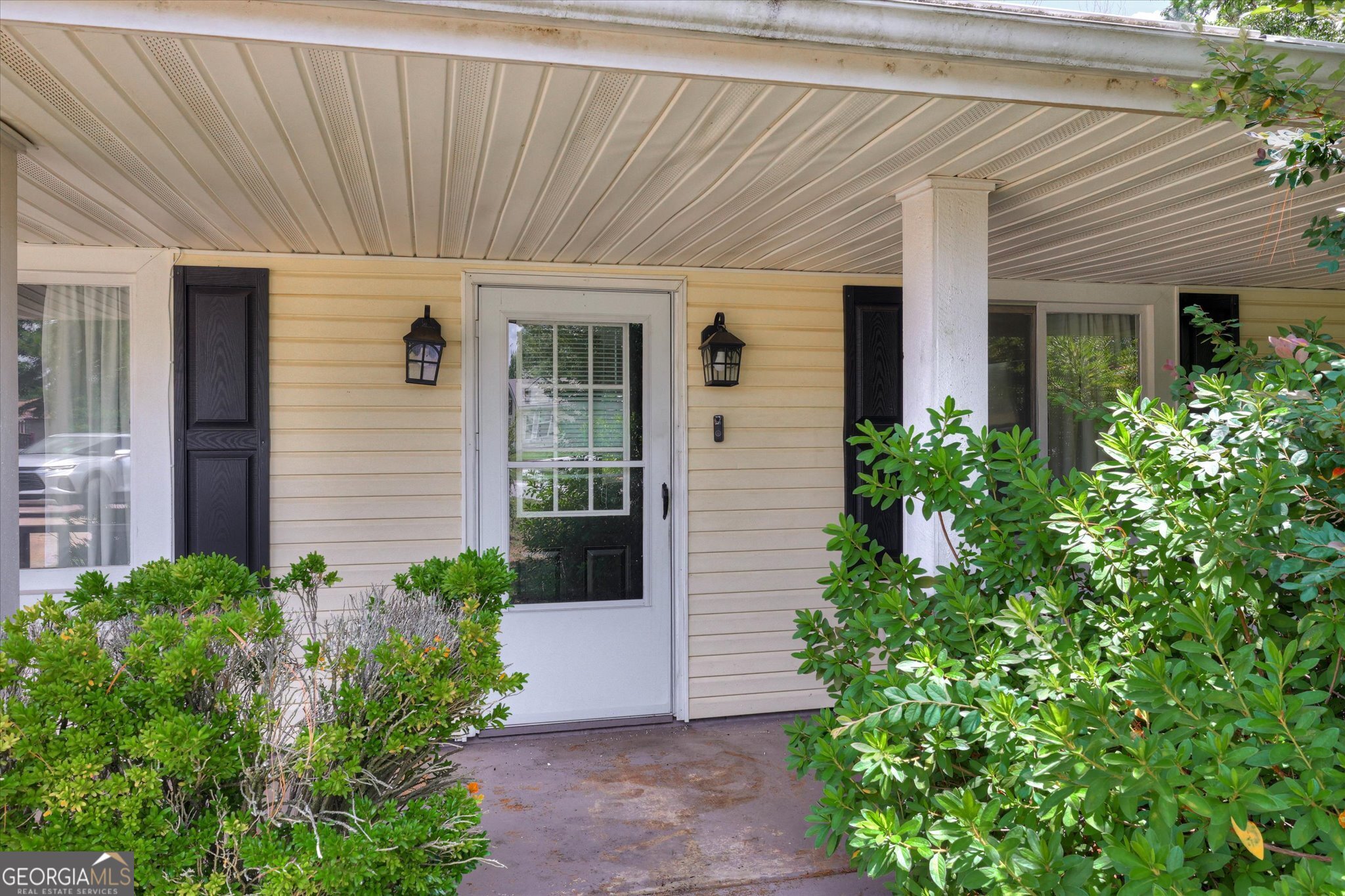 3730 Fairington Drive Property Photo 1