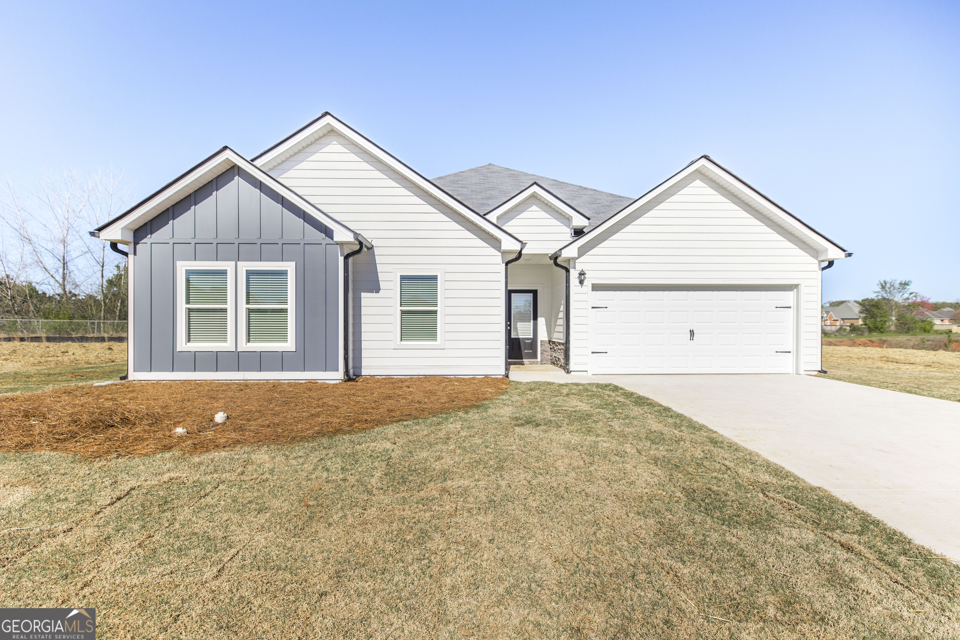 100 Monroe Court Property Photo 1
