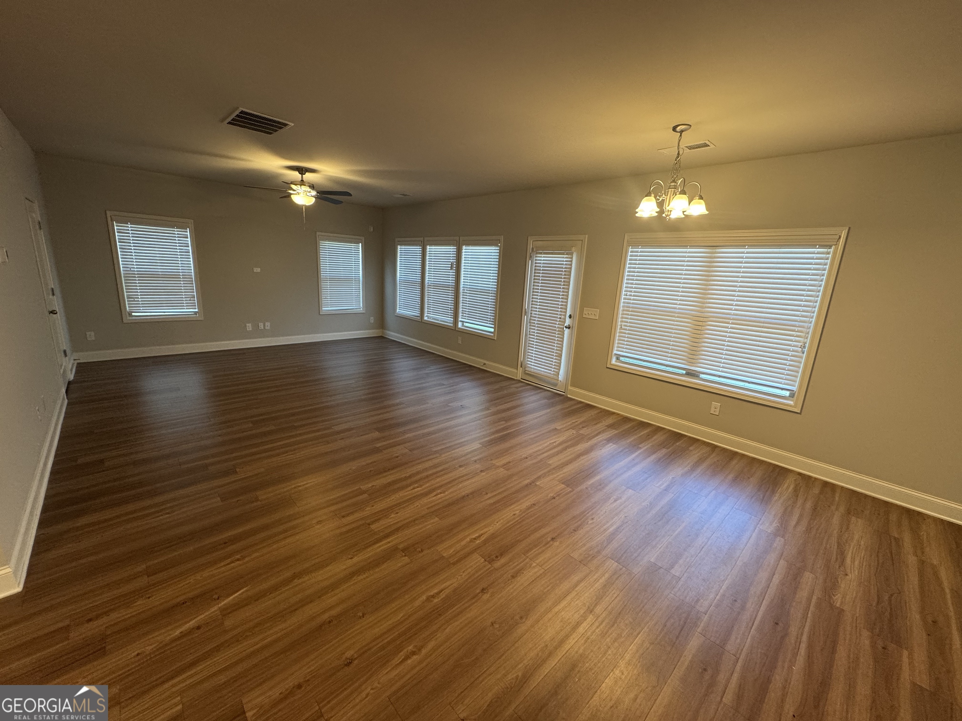 61 Donegal Way Property Photo 5