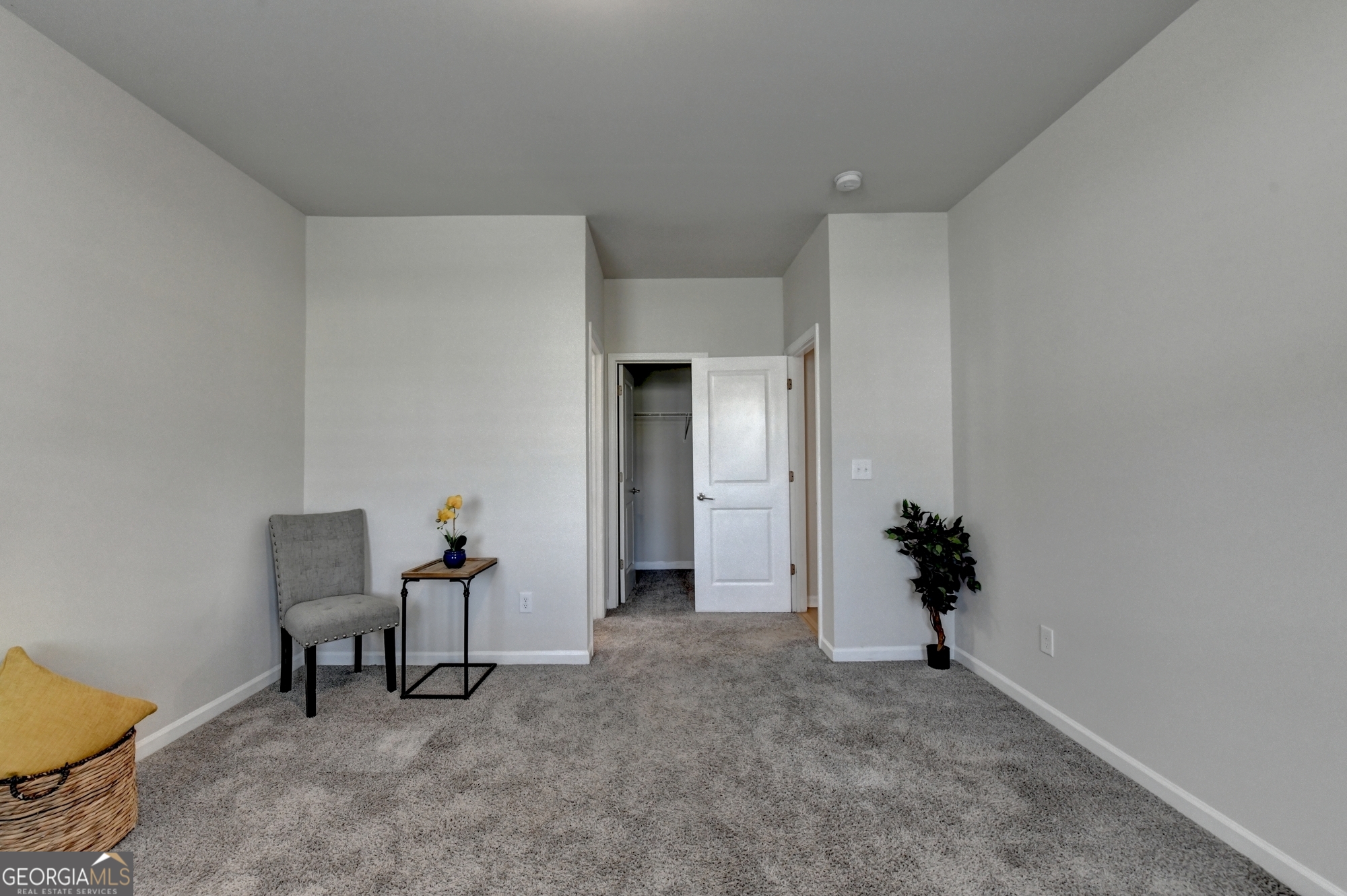 2121 Landsburg Way Property Photo 32