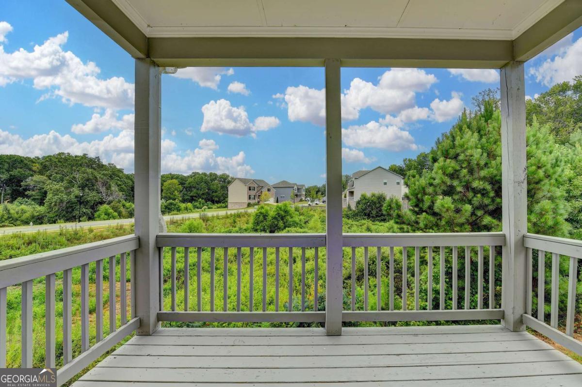 2121 Landsburg Way Property Photo 34