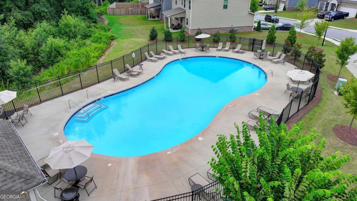2121 Landsburg Way Property Photo 39