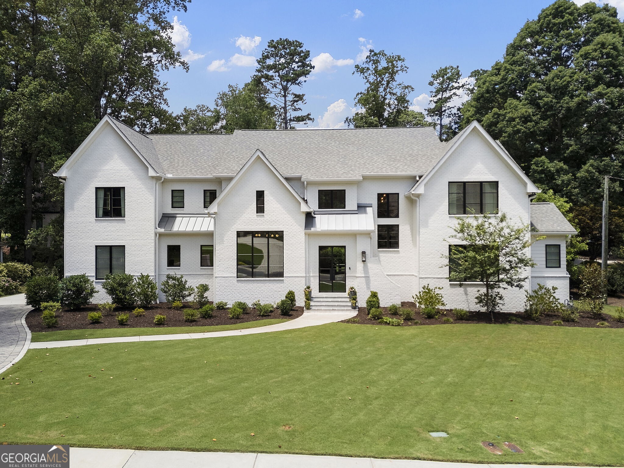 3338 Breton Circle Property Photo 1