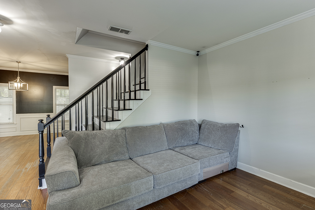 1092 Savannah Rose Place Property Photo 6