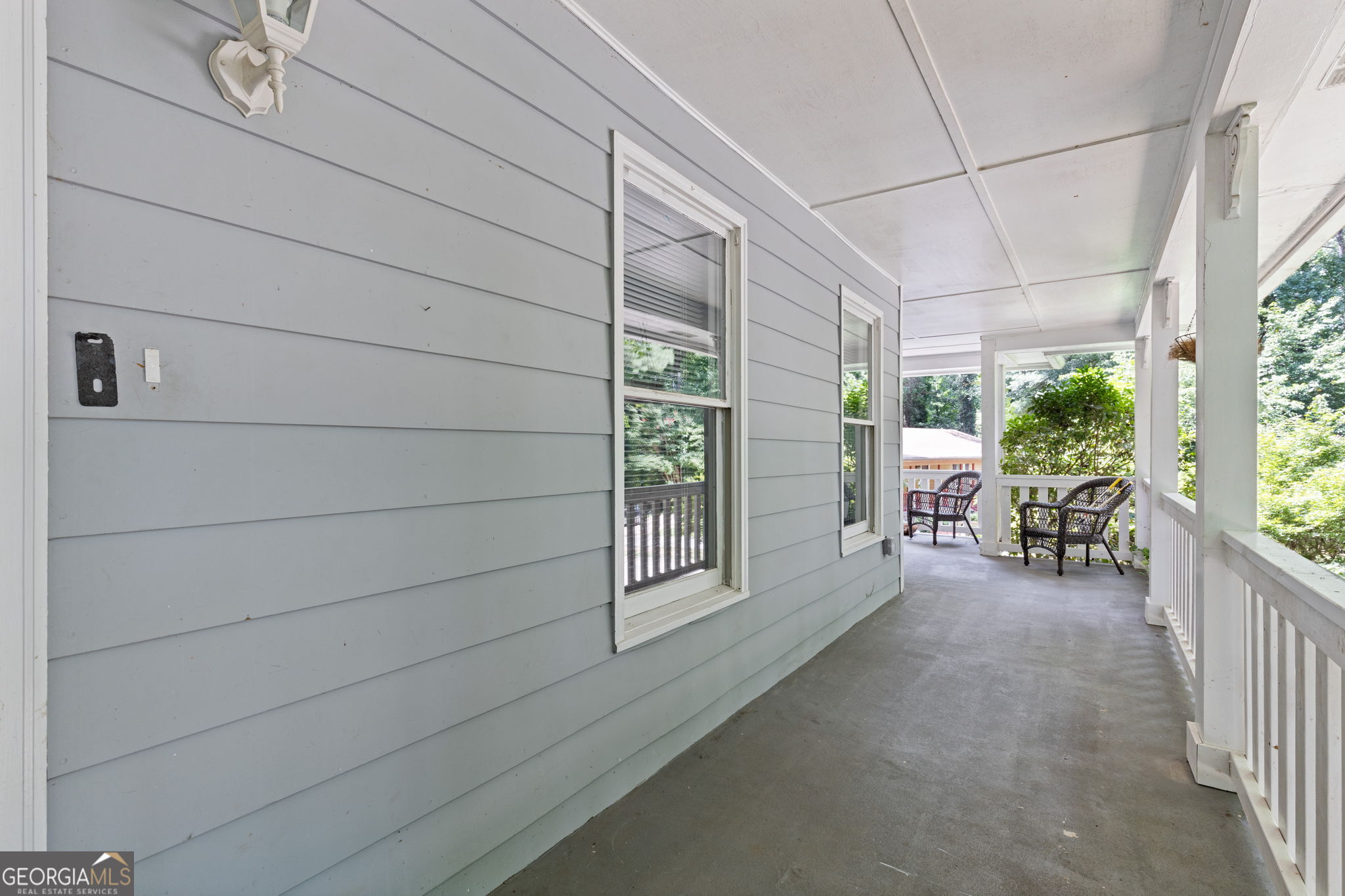 742 Mountain View Drive Property Photo 8