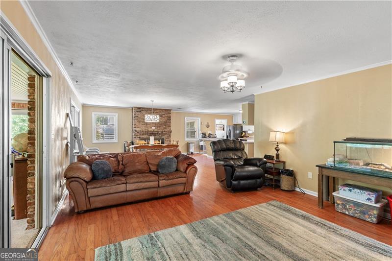 5934 Dolvin Lane Property Photo 13