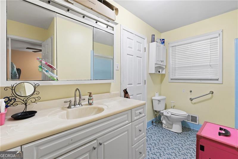 5934 Dolvin Lane Property Photo 20