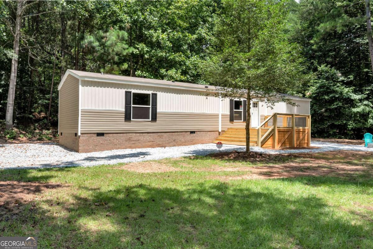 110 Oakwood Road Property Photo 1