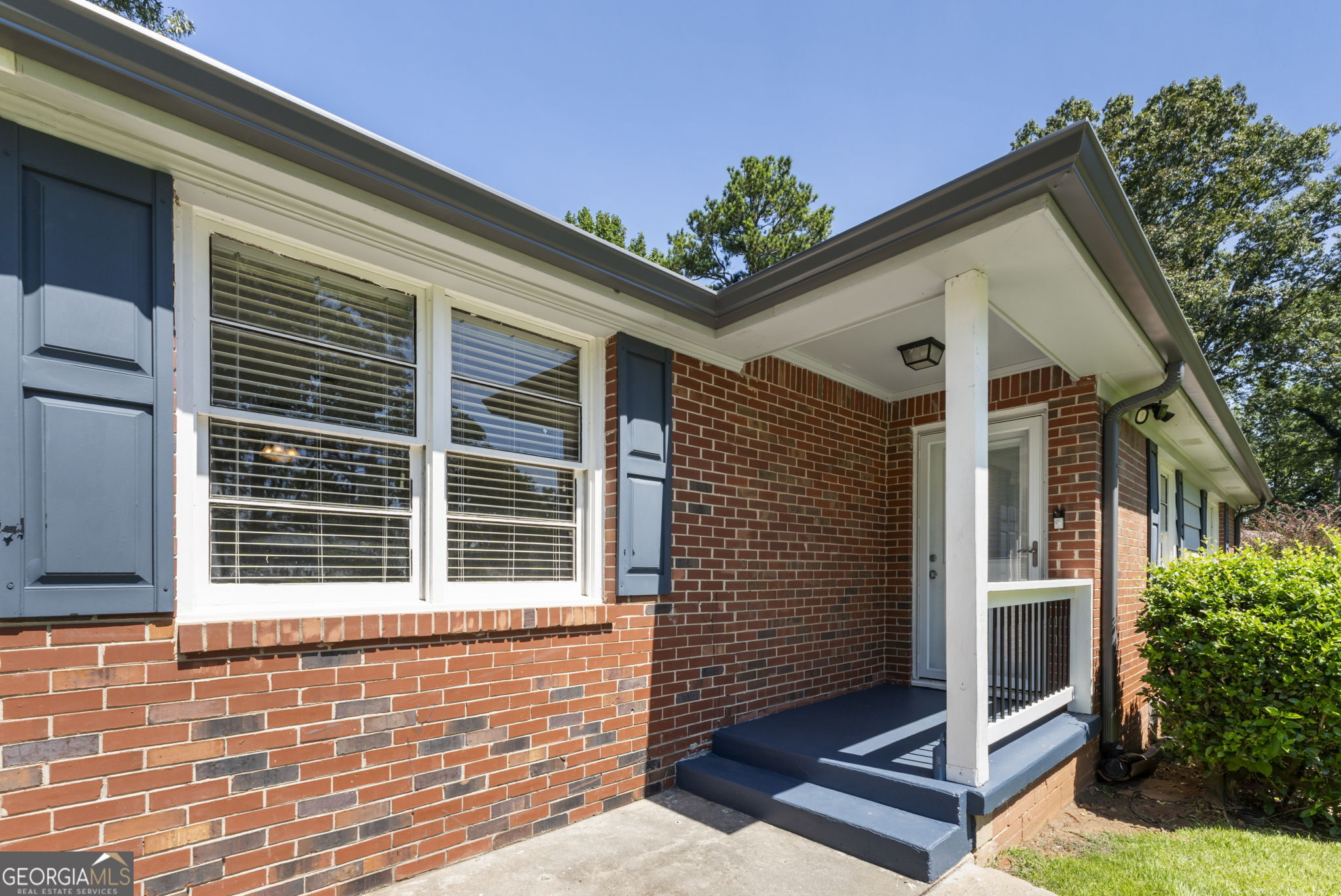 2312 Vistamont Drive Property Photo 10