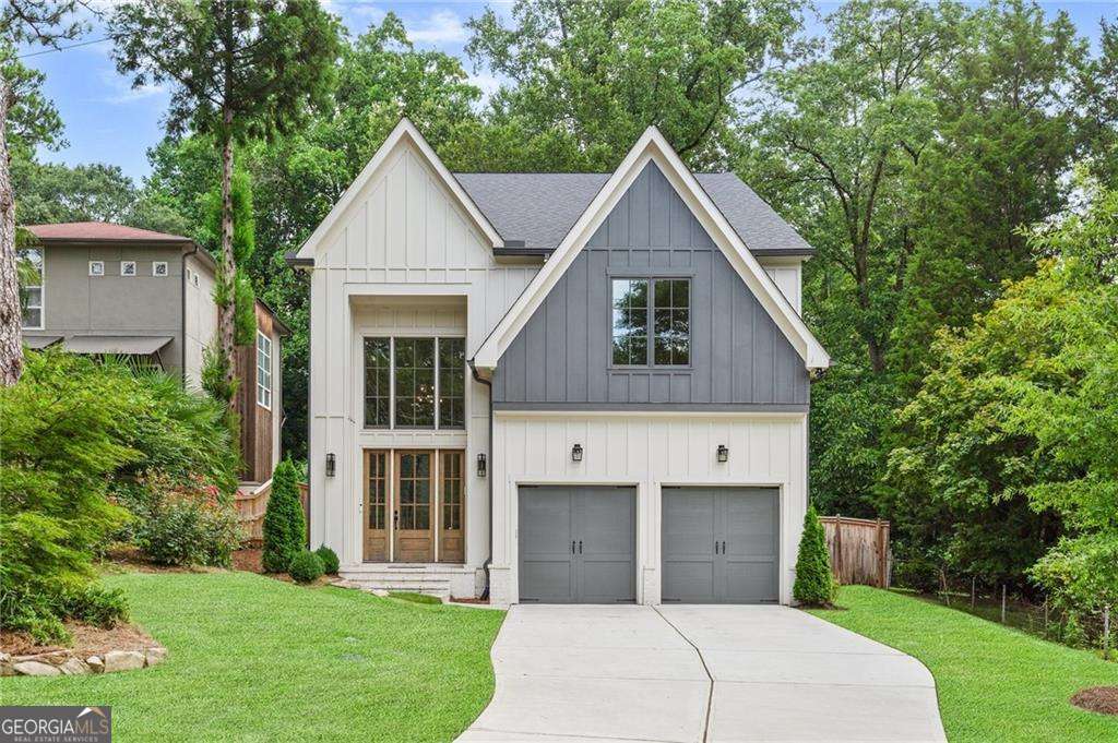 2425 Oostanaula Drive Ne Property Photo 1