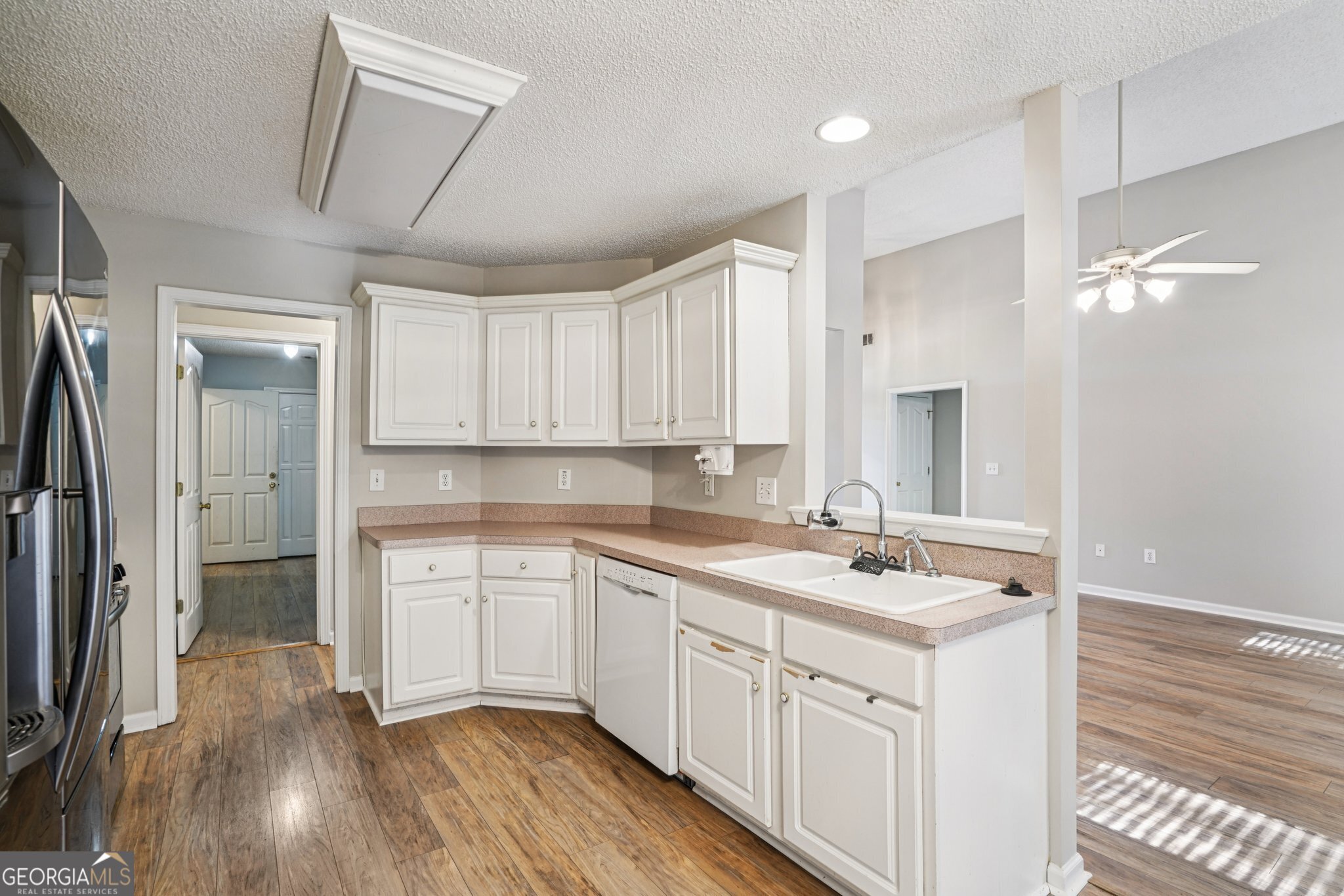 3 Kingsbrook Cove Property Photo 11