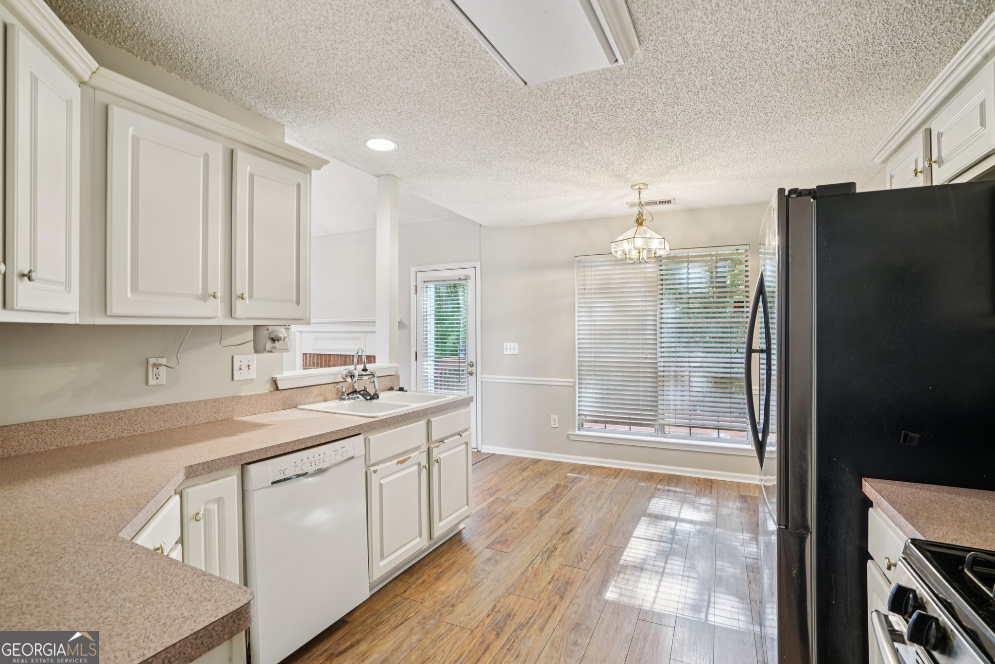 3 Kingsbrook Cove Property Photo 13