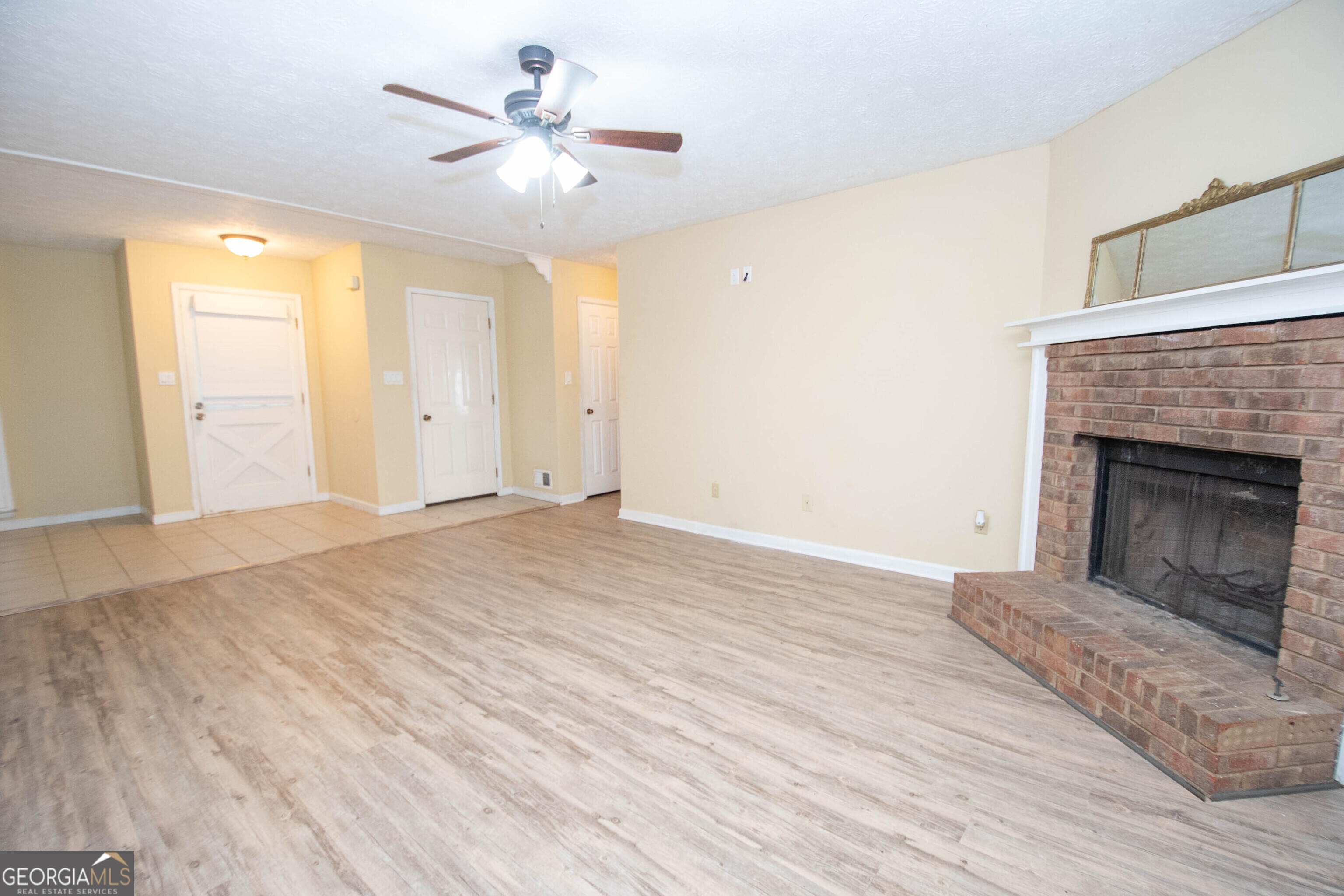 101 Bush Clover Property Photo 7