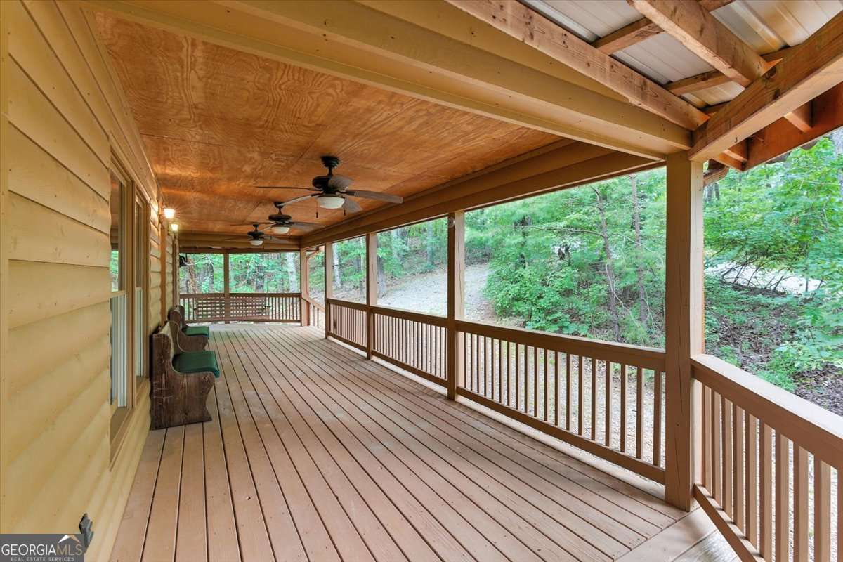 538 Galaxy Way Ne Property Photo 6