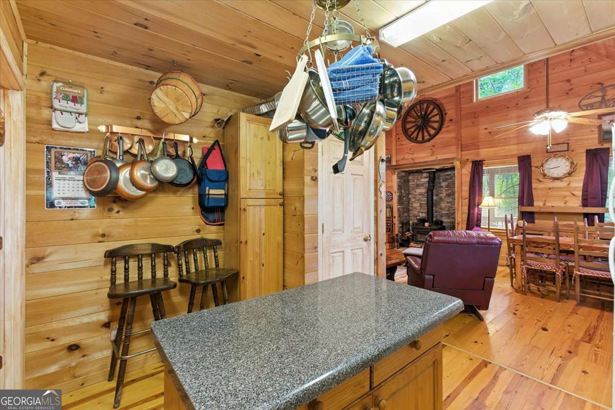 538 Galaxy Way Ne Property Photo 20