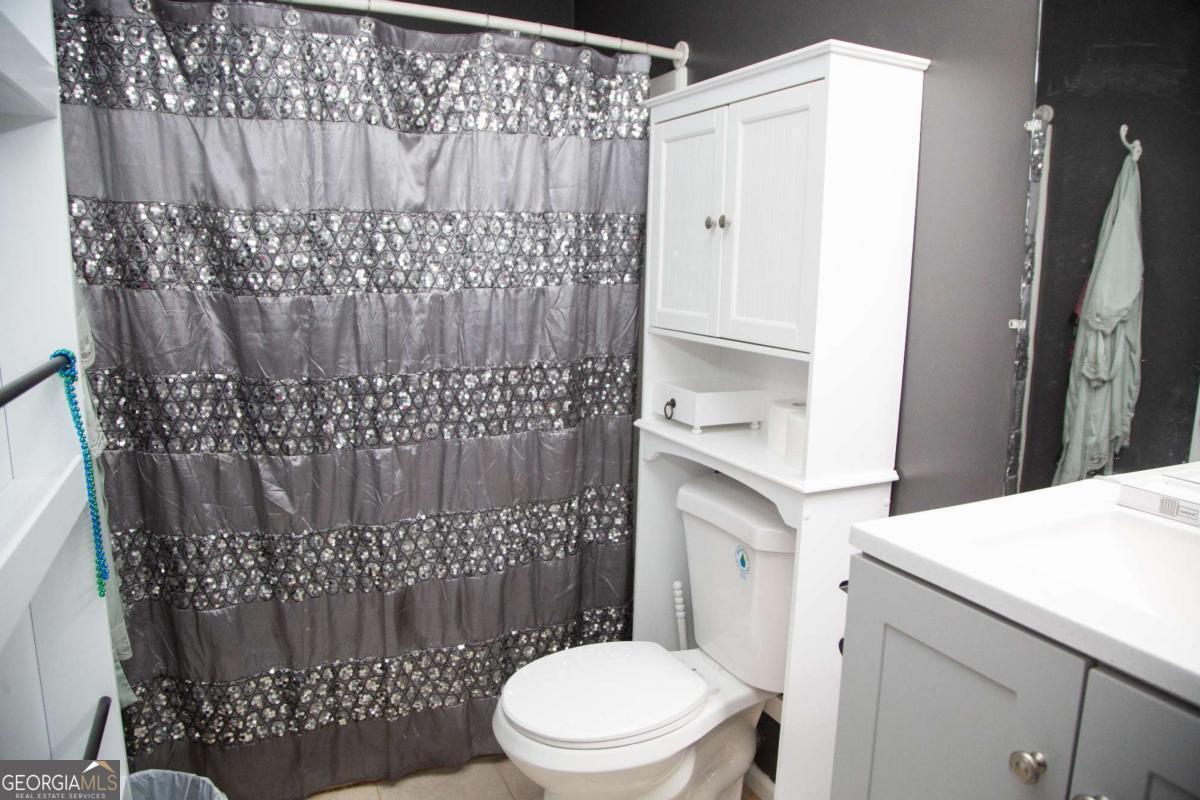 5870 Tallant Drive Property Photo 36