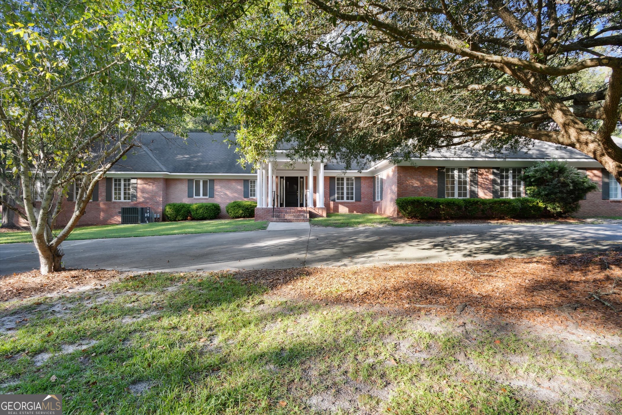 5426 Woodhaven Road Property Photo 1