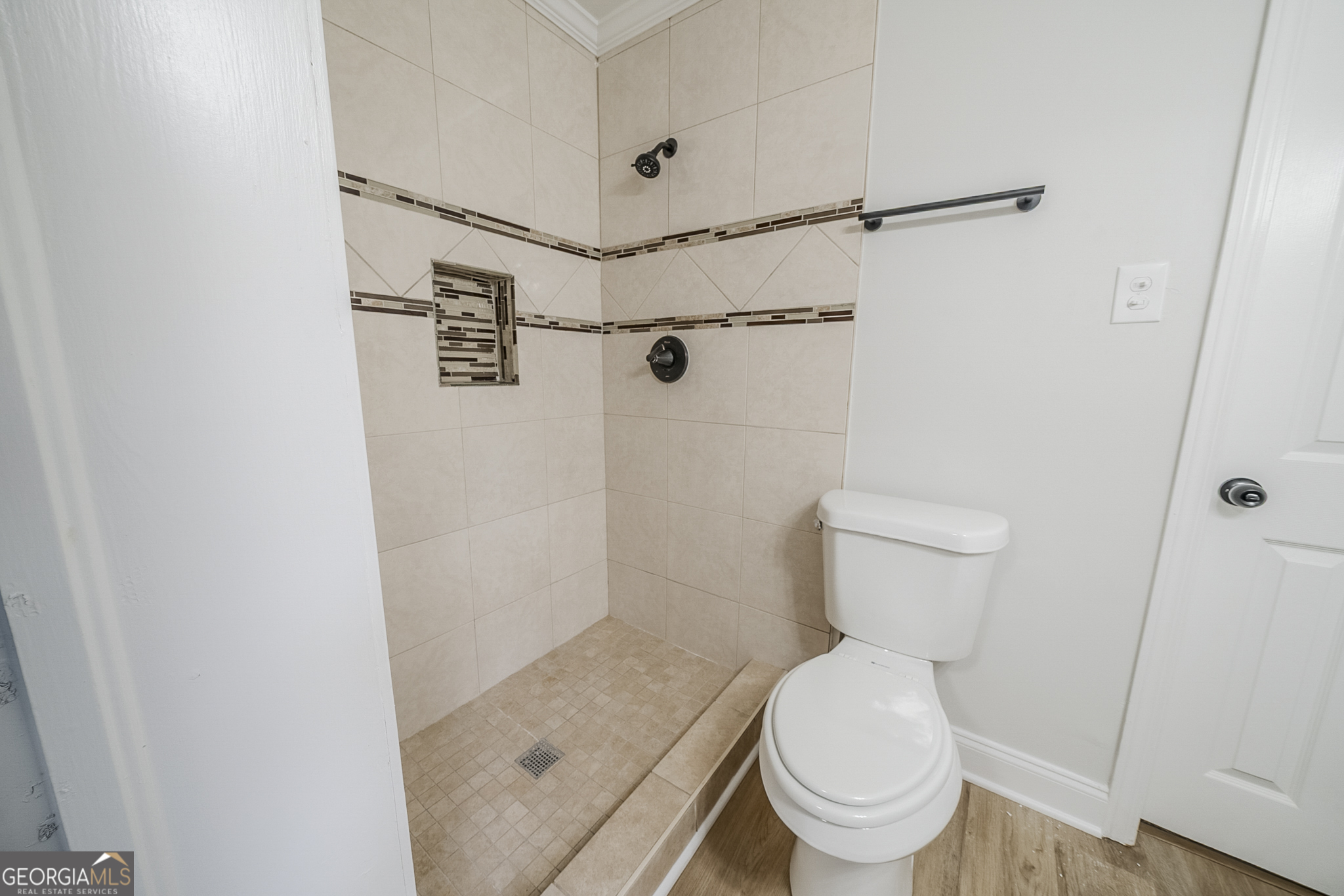 1051 Rowland Road Property Photo 32