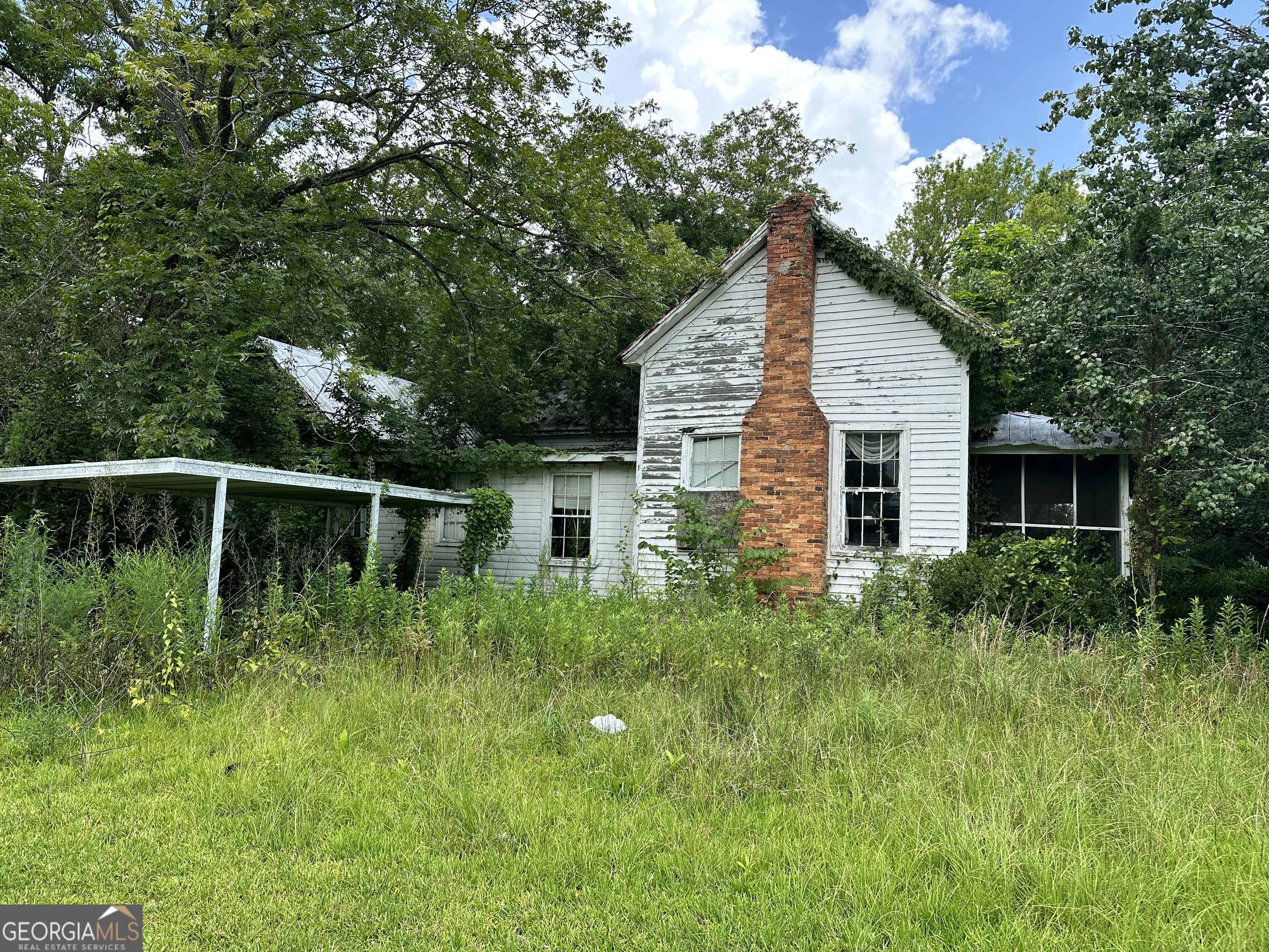 201 Second Street Property Photo 1
