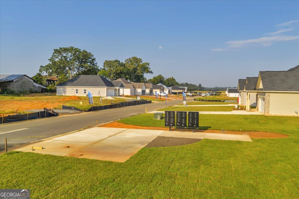 212 Eric Court Property Photo 35