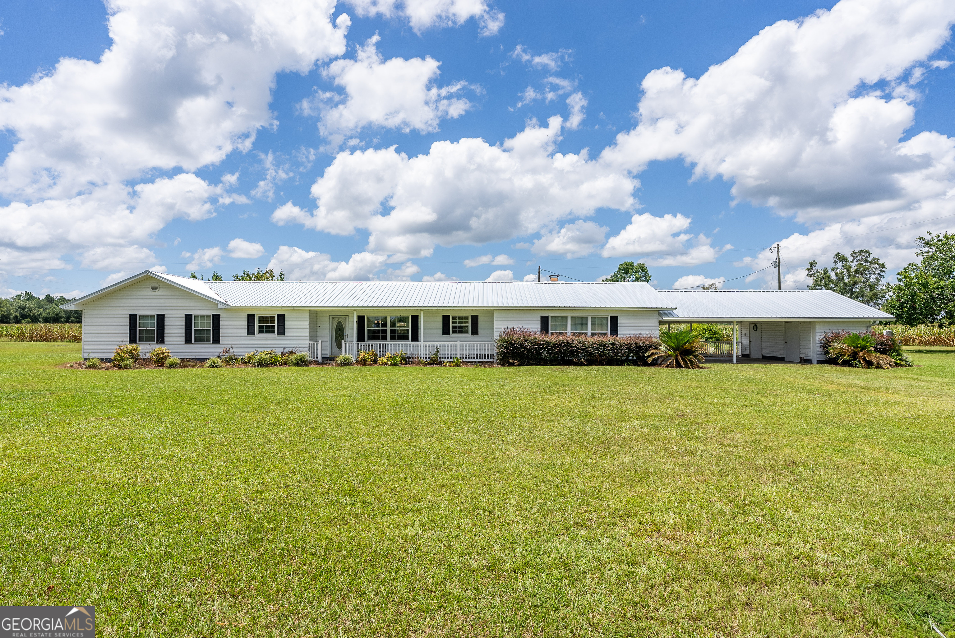 596 Teakwood Road Property Photo 10