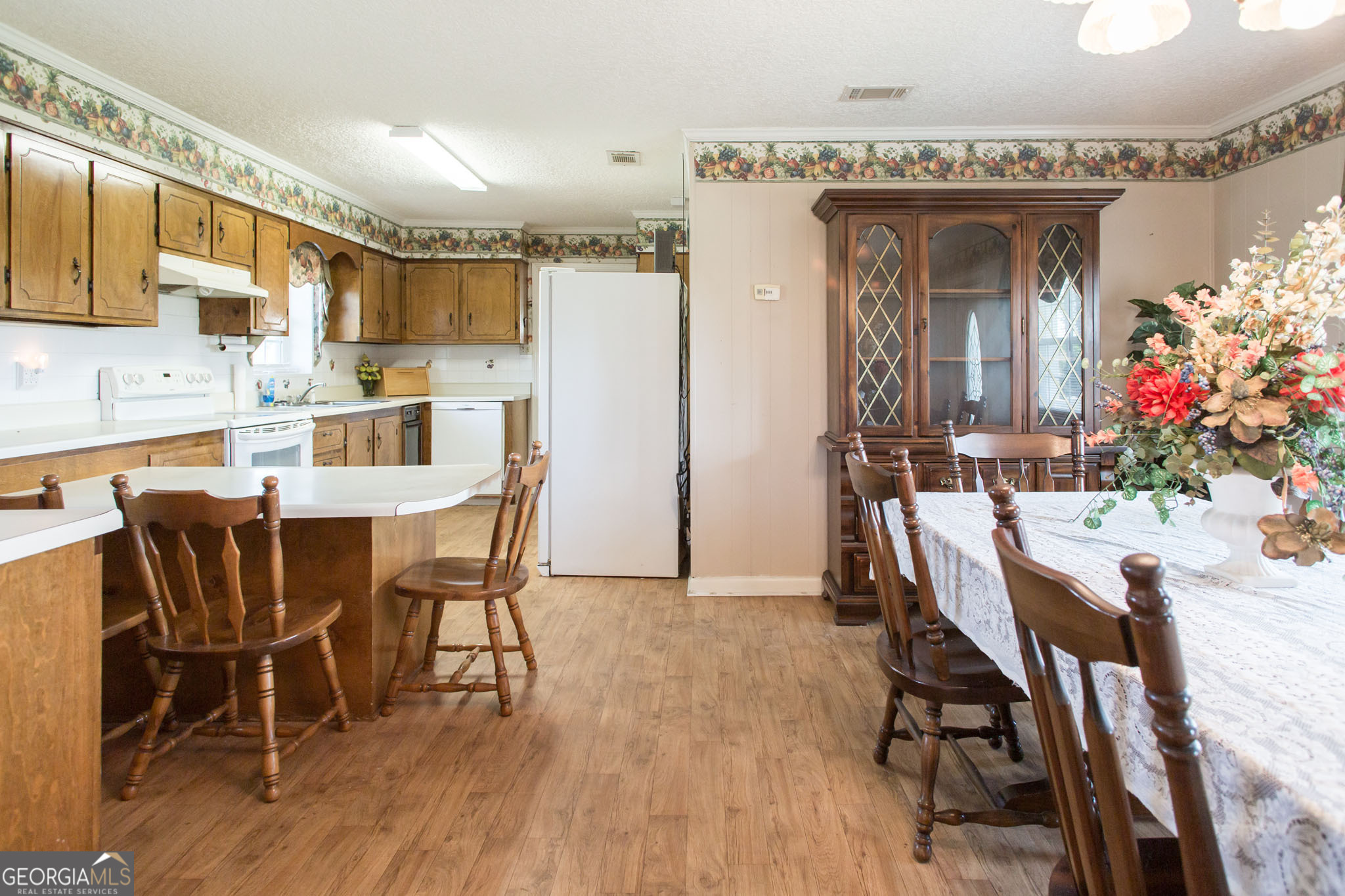 596 Teakwood Road Property Photo 13