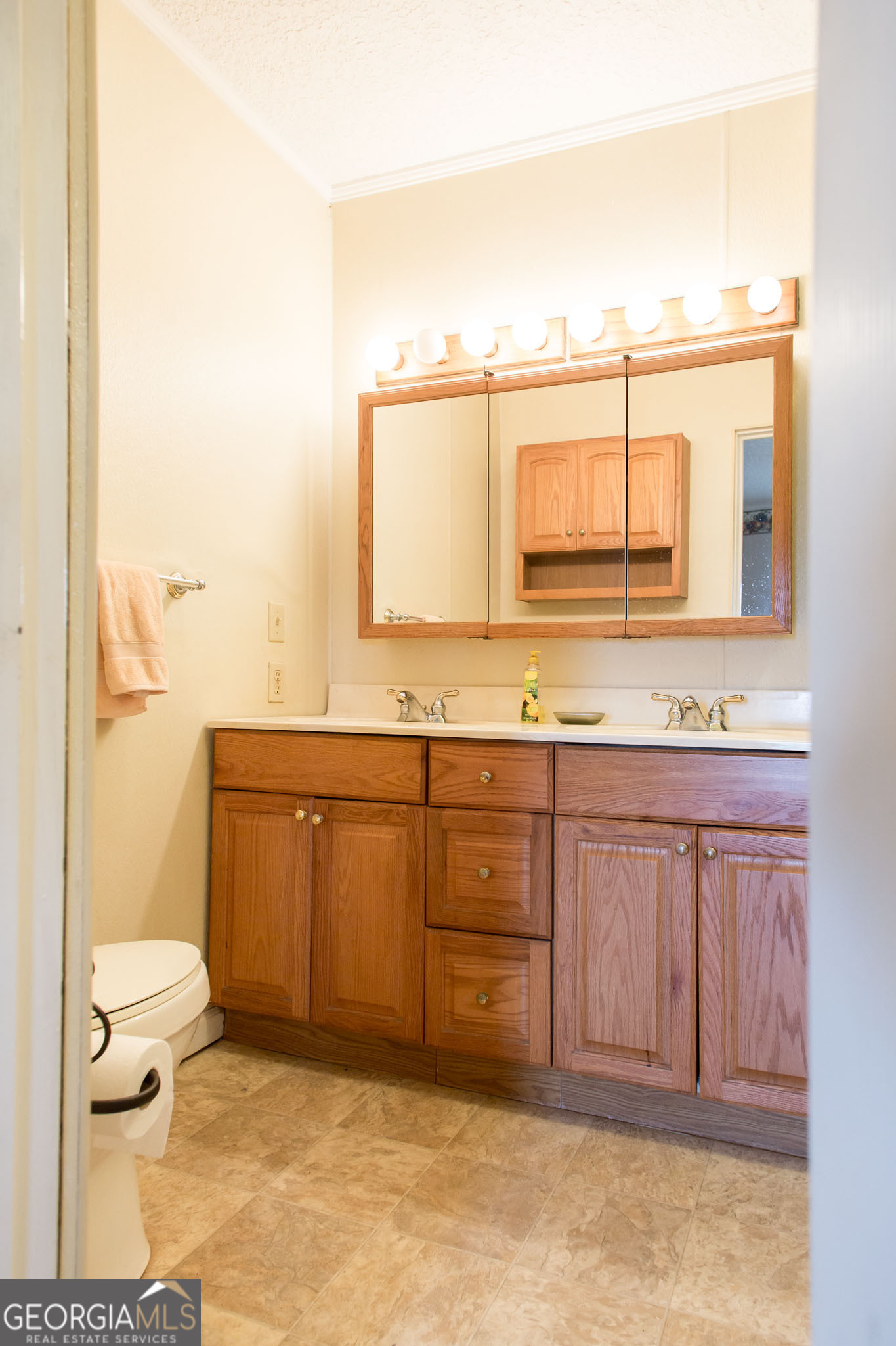 596 Teakwood Road Property Photo 27