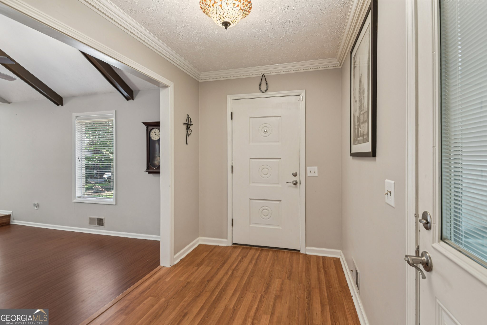 634 Knollwood Circle Se Property Photo 5
