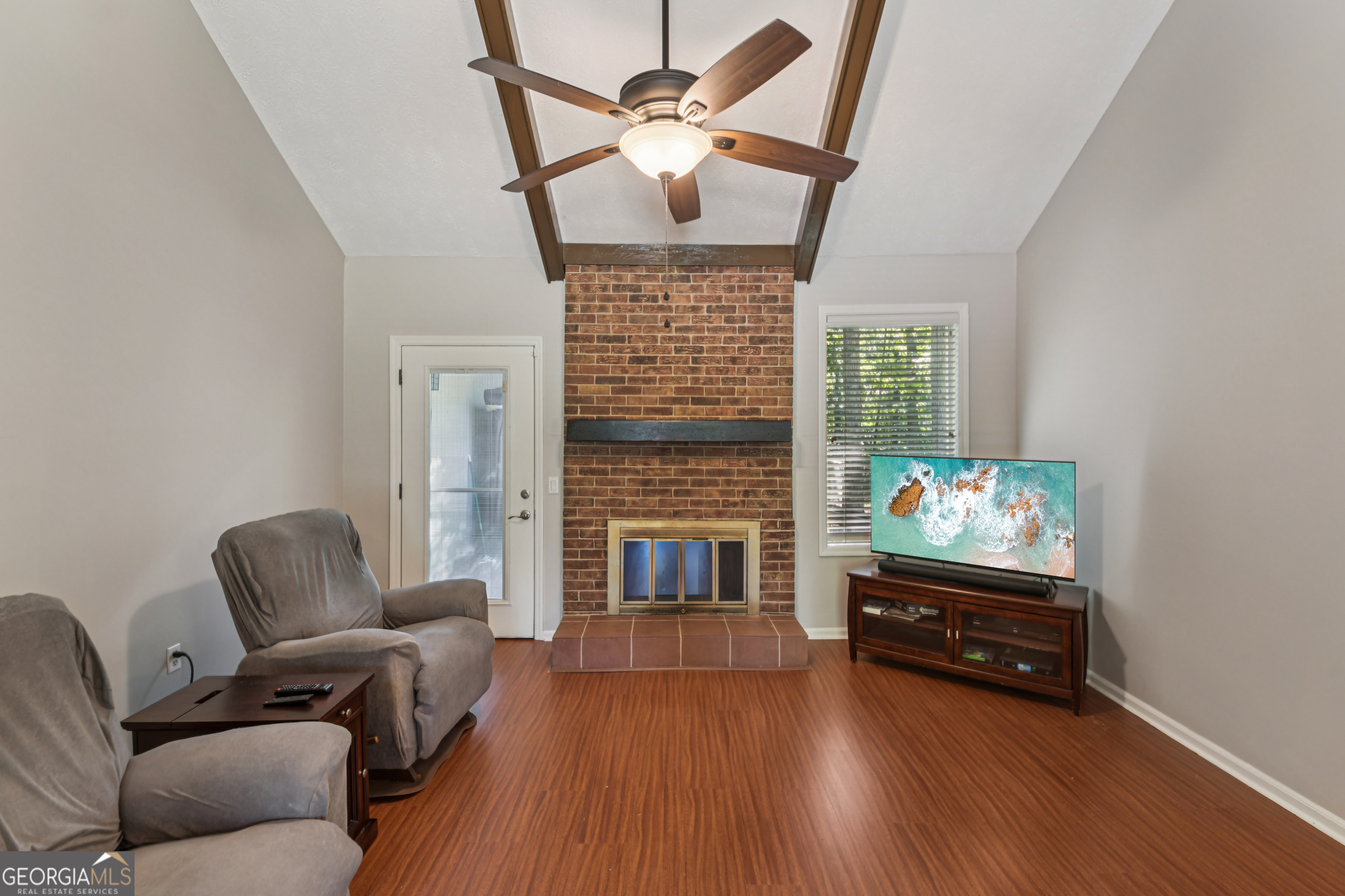 634 Knollwood Circle Se Property Photo 7
