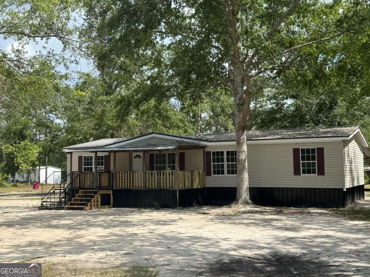 385 Moonshadow Road Property Photo 1