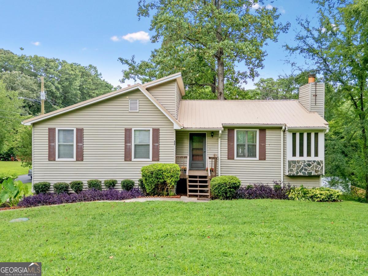 629 Silver Trace Court Property Photo 1
