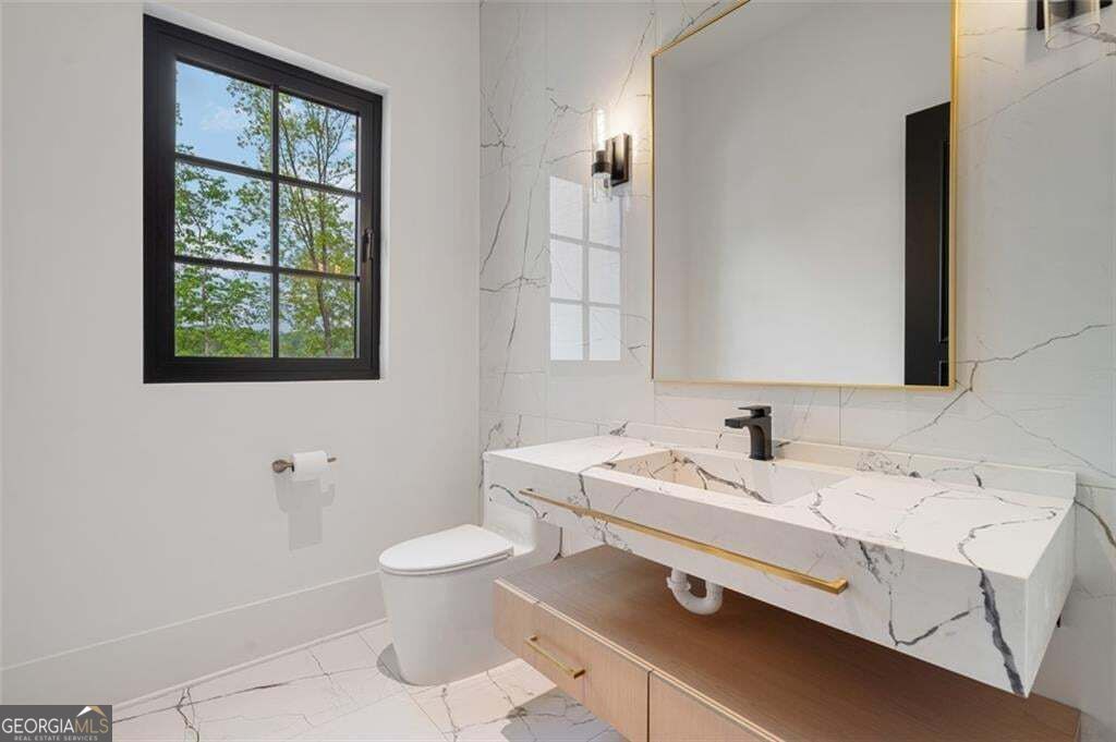 235 Traditions Drive Property Photo 24
