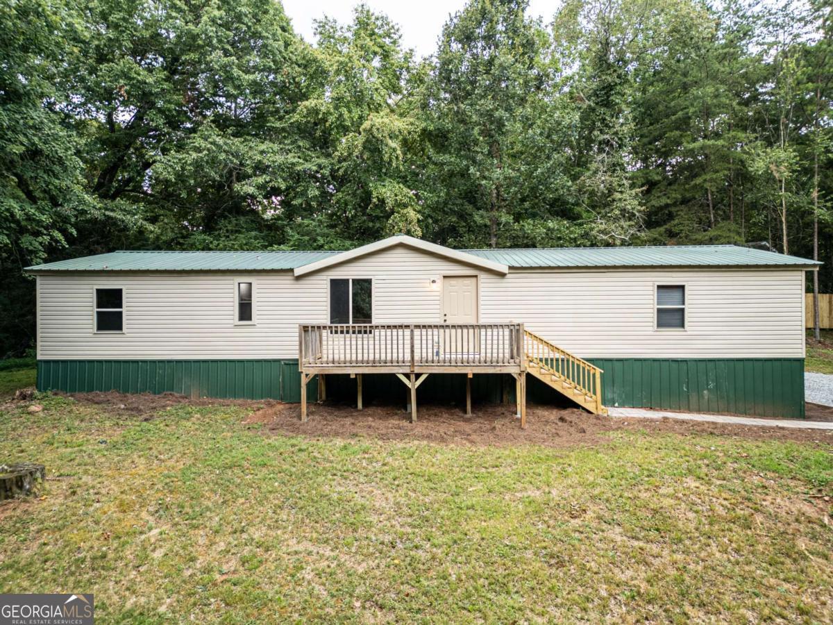 216 Spruce Lane Property Photo 1