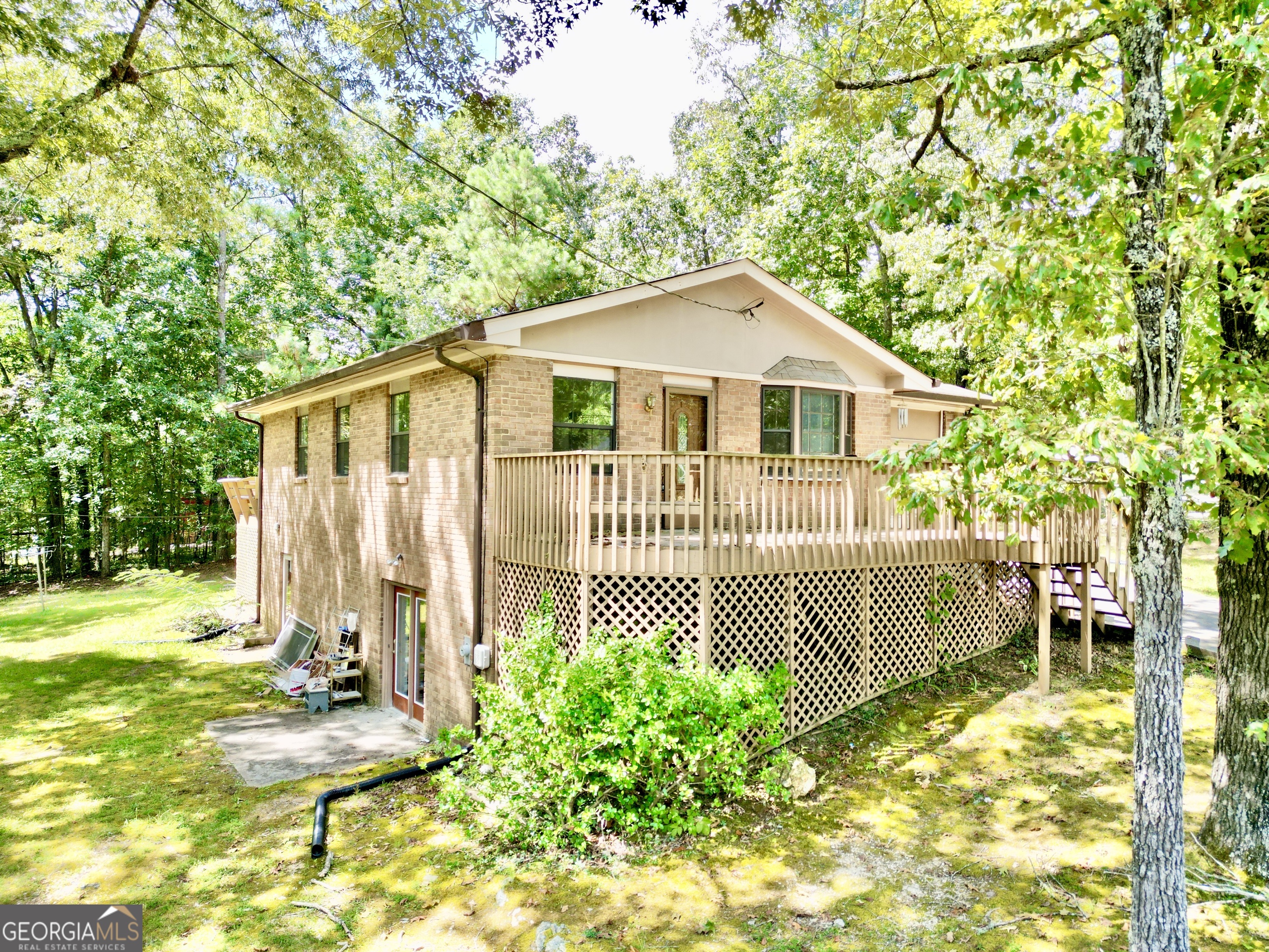 5 Garrett Road Ne Property Photo 2