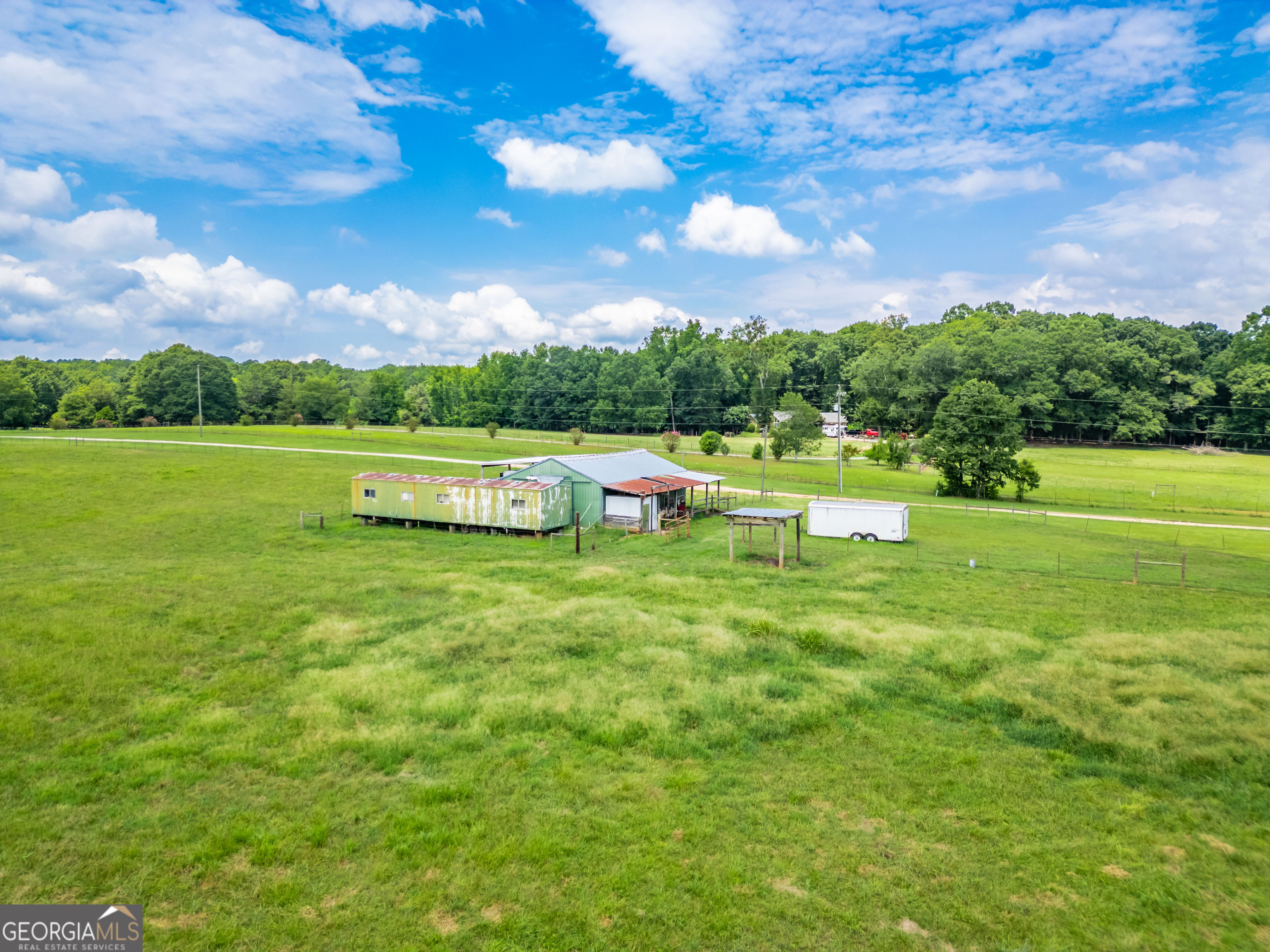1811 Michael Road Property Photo 12