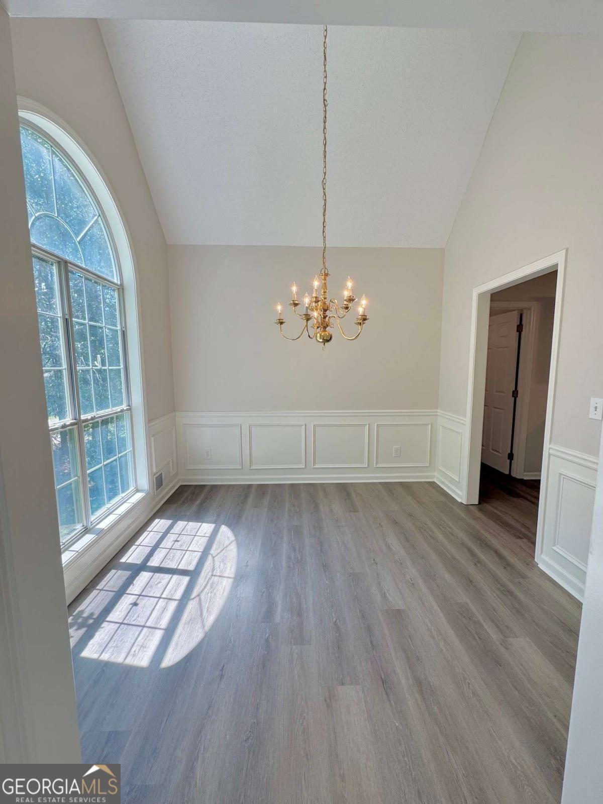 6065 Chestnut Trail Property Photo 7