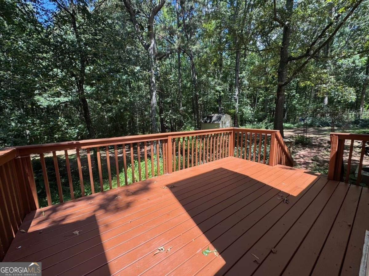 6065 Chestnut Trail Property Photo 15