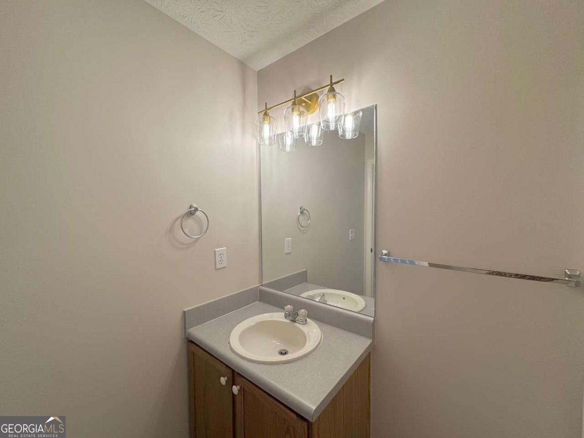 6065 Chestnut Trail Property Photo 25