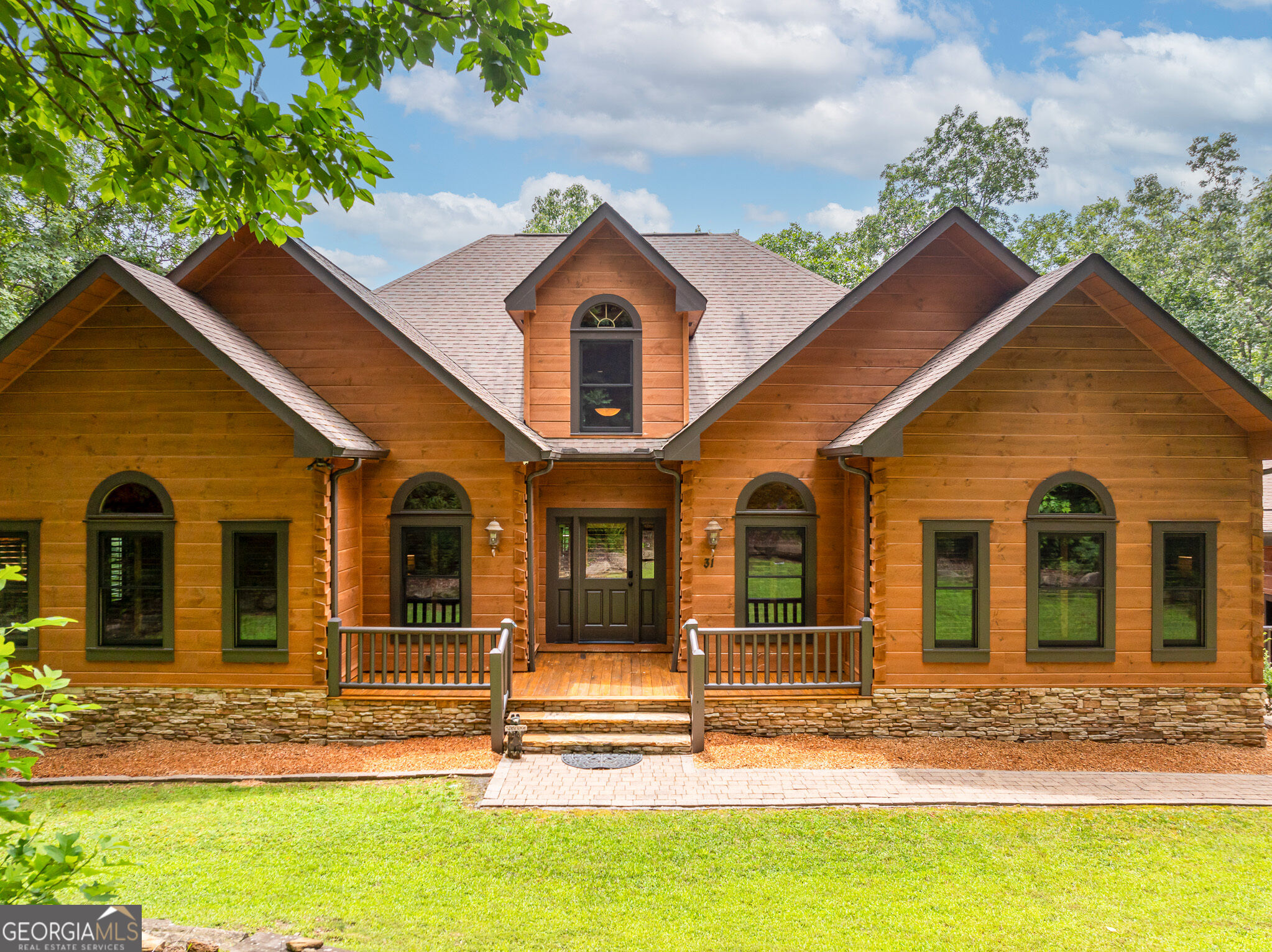 31 High Cliff Road Property Photo 2